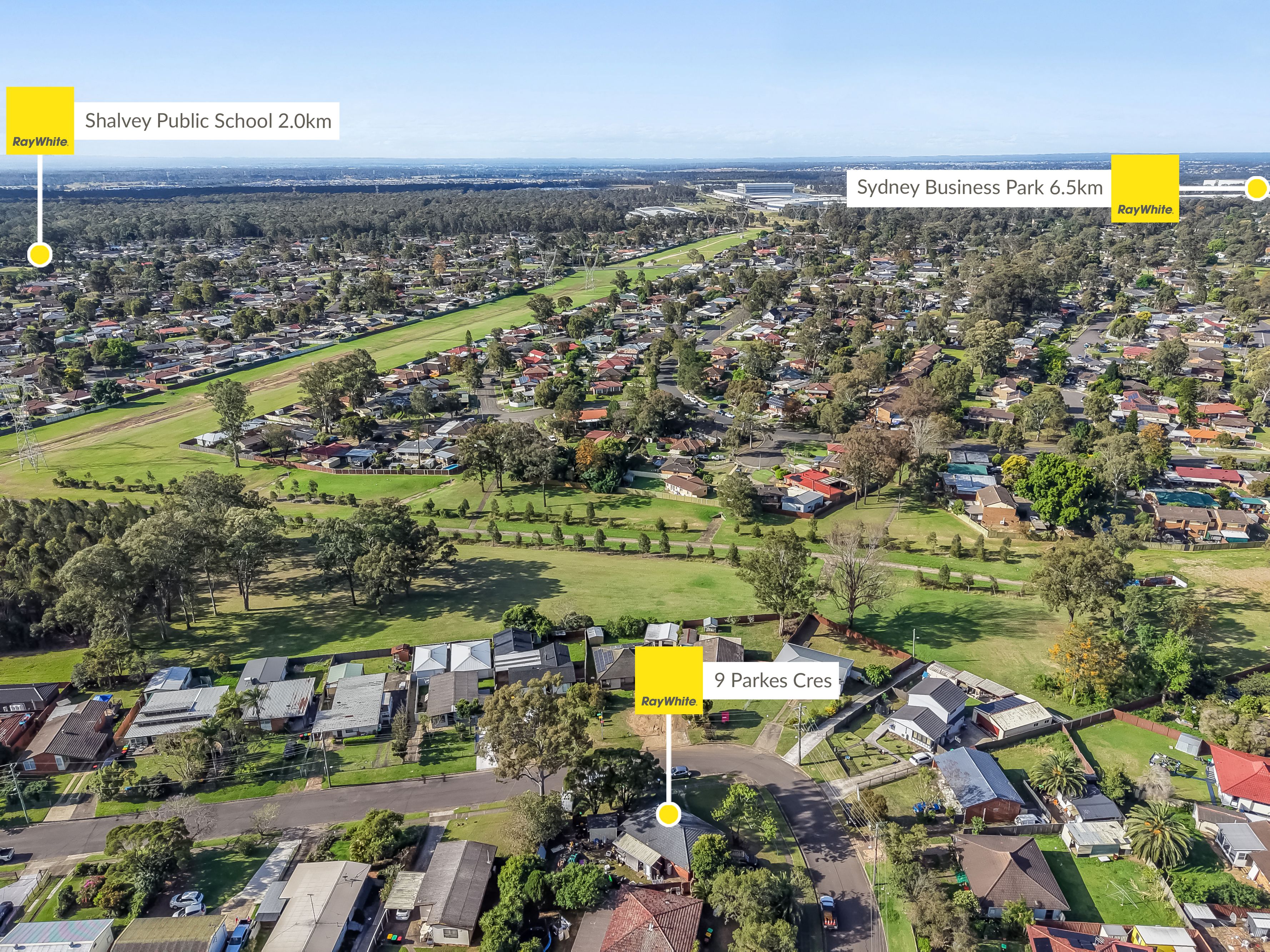 9 Parkes Crescent — photo 12 of 14