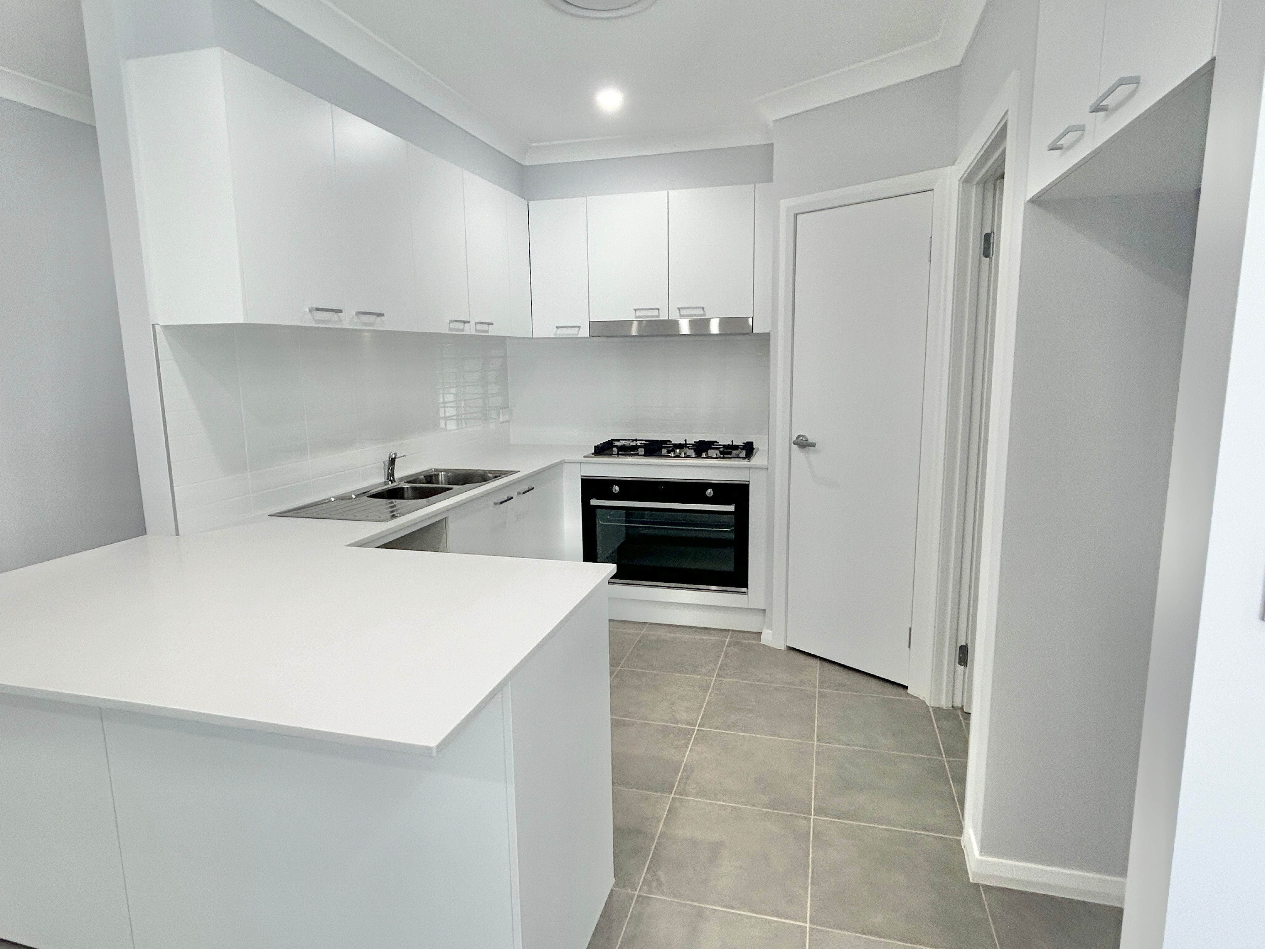 7 White Oak Street, Tahmoor, NSW 2573