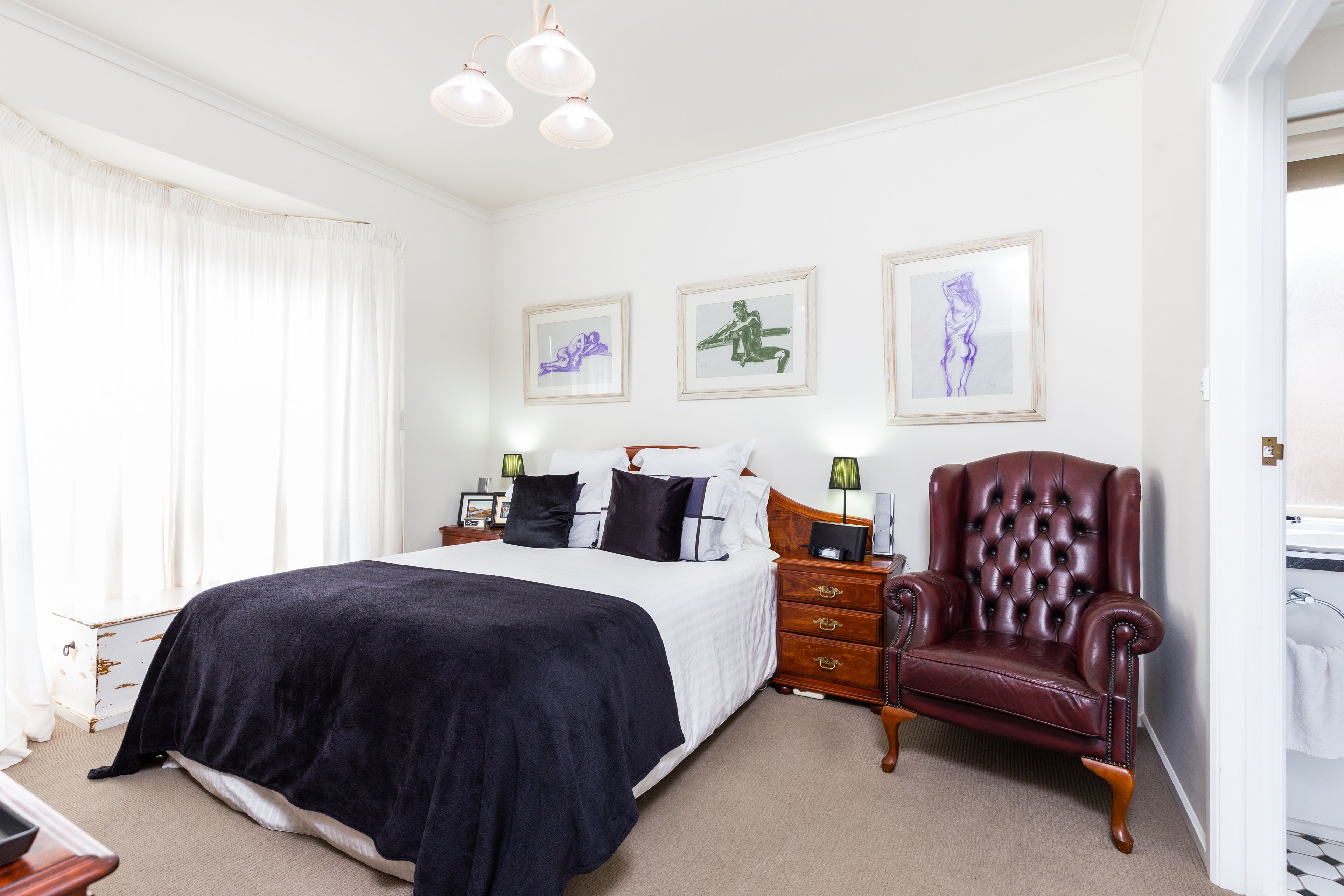 8 Kenmay Avenue, Mitchell Park, SA 5043