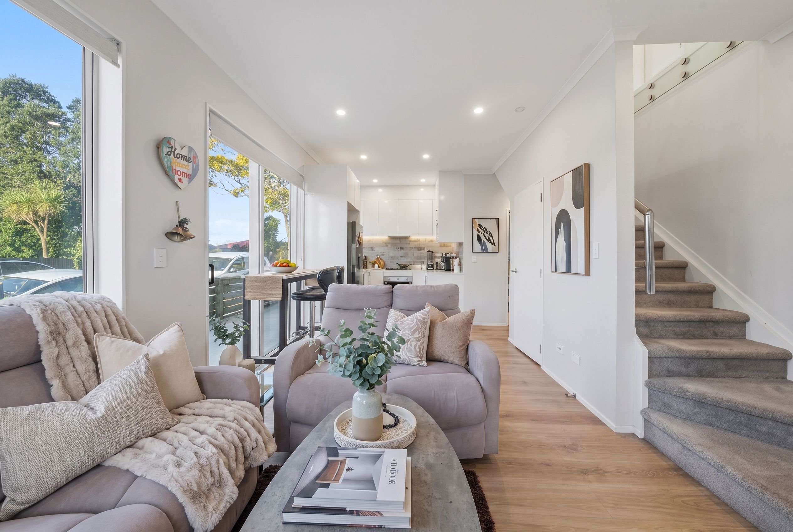 14A Jennifer Place, Papatoetoe, Manukau City