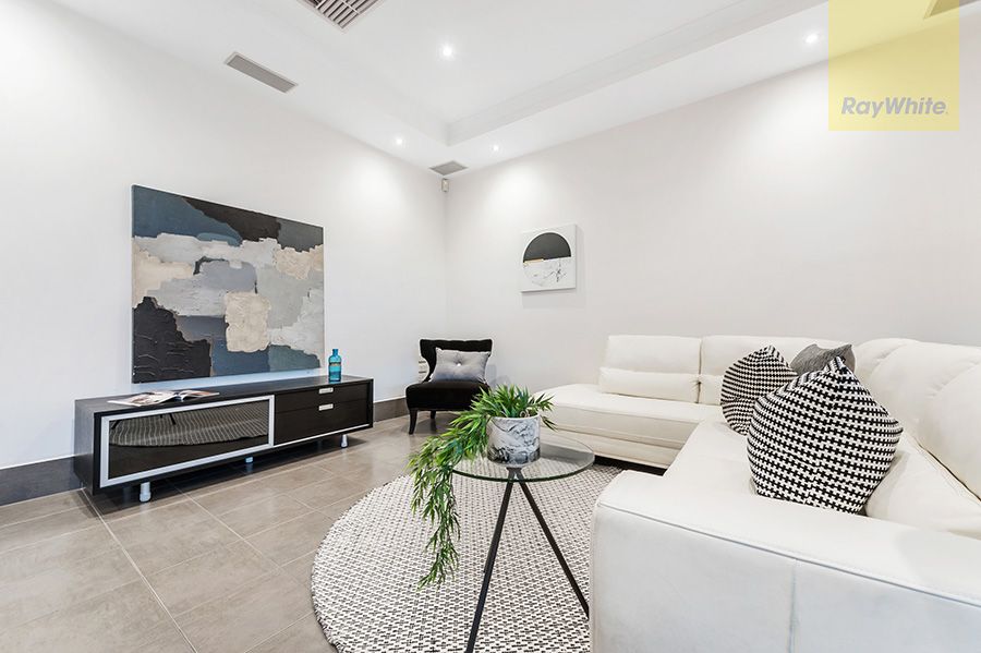 27 Somersby Road, Craigieburn, VIC 3064