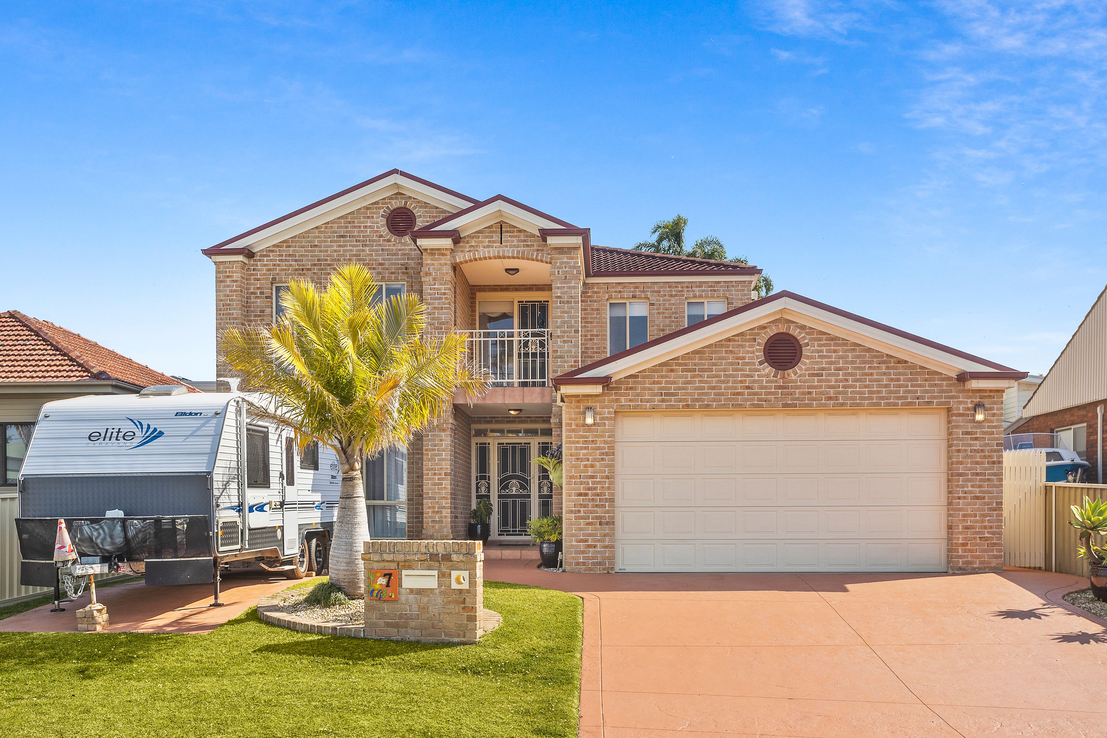 7 Mcgregor Avenue, Barrack Heights, NSW 2528