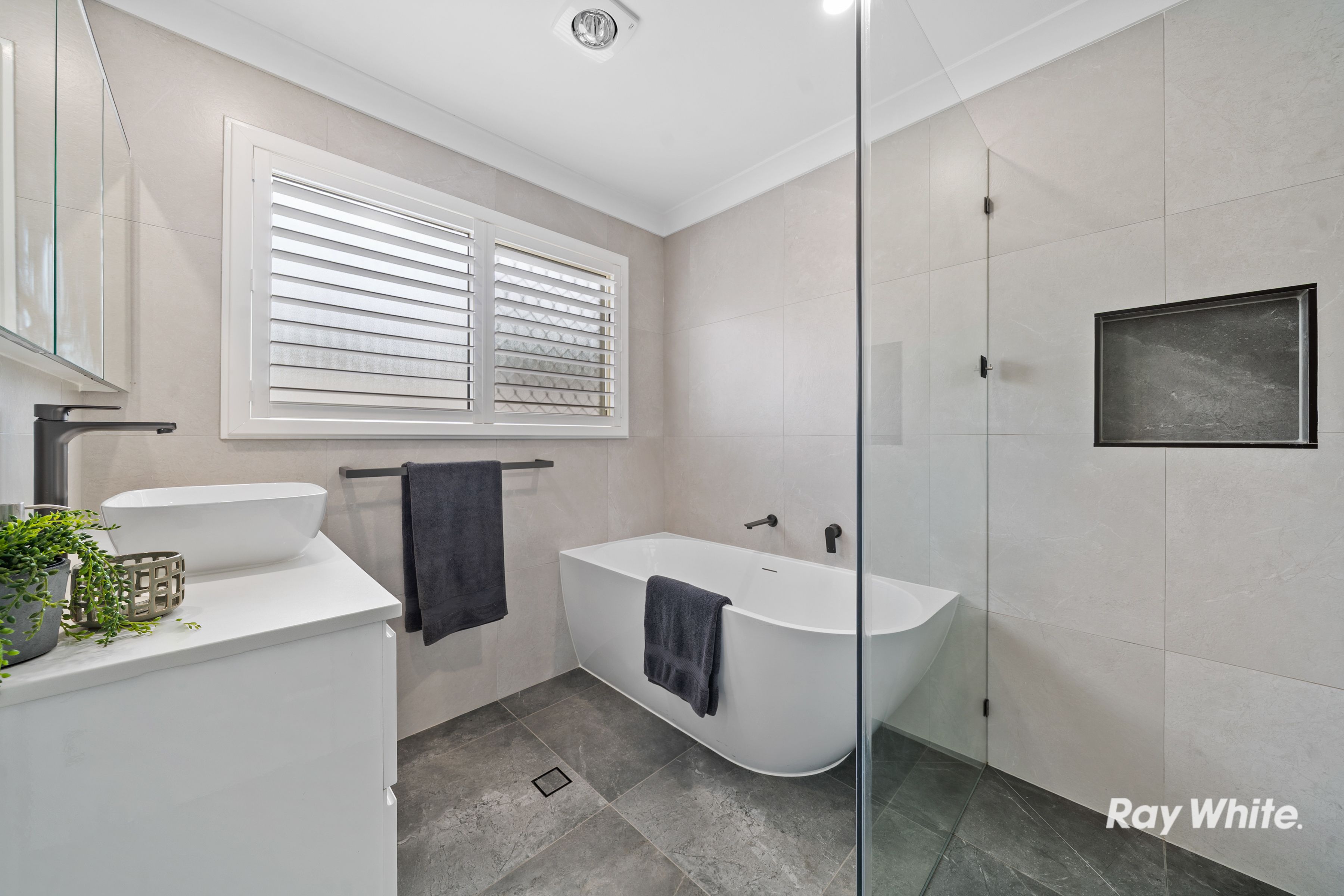 51B Shailer Road — photo 4 of 22