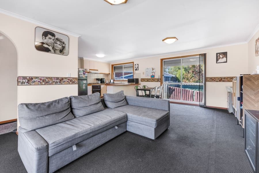 2/7 Arthur Phillip Drive, Endeavour Hills, VIC 3802