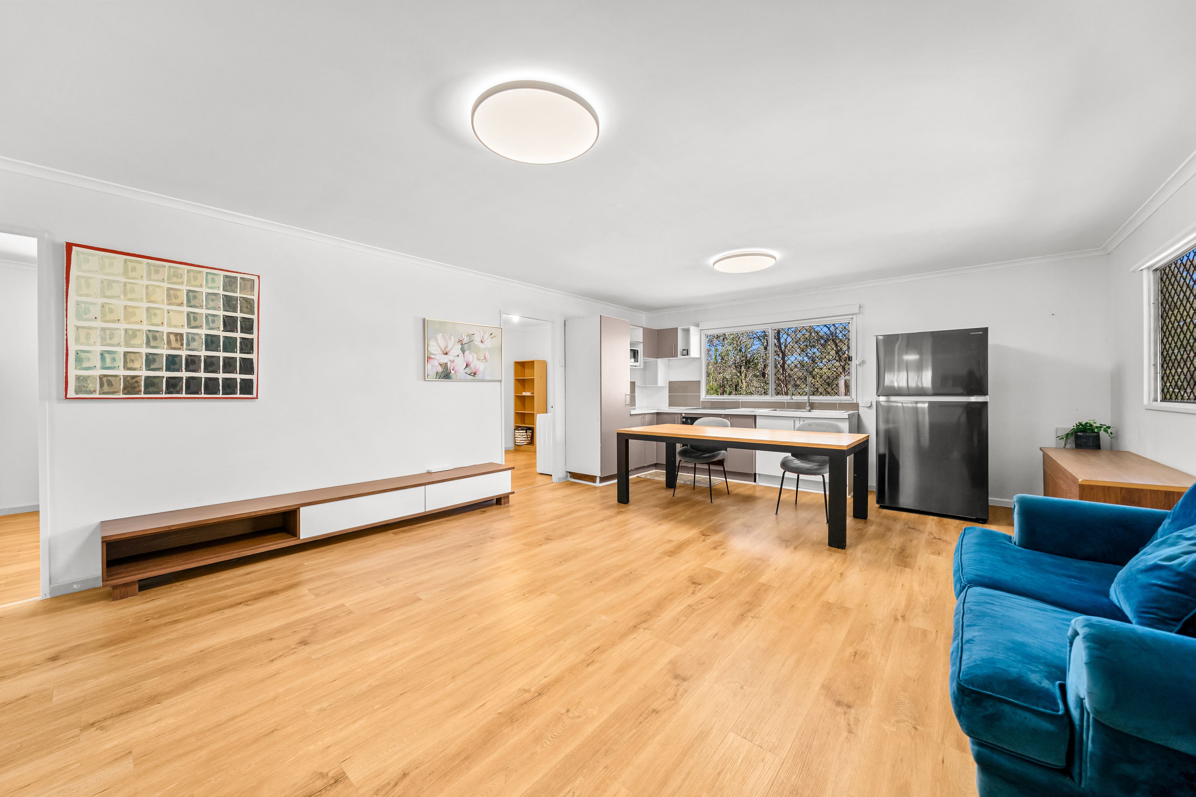 53-71 Hayes Avenue — photo 4 of 12