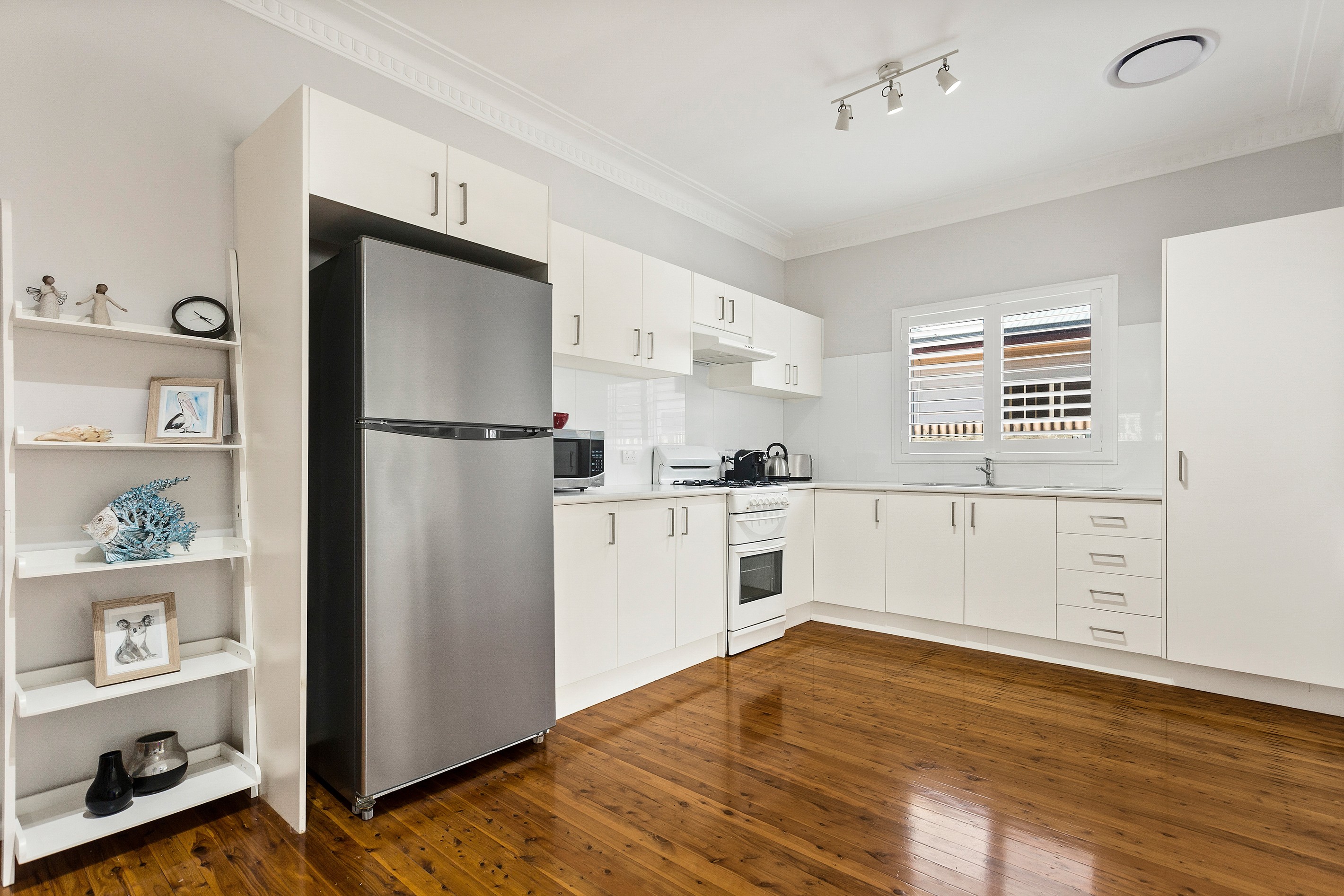 4 Brian Avenue, Warilla, NSW 2528