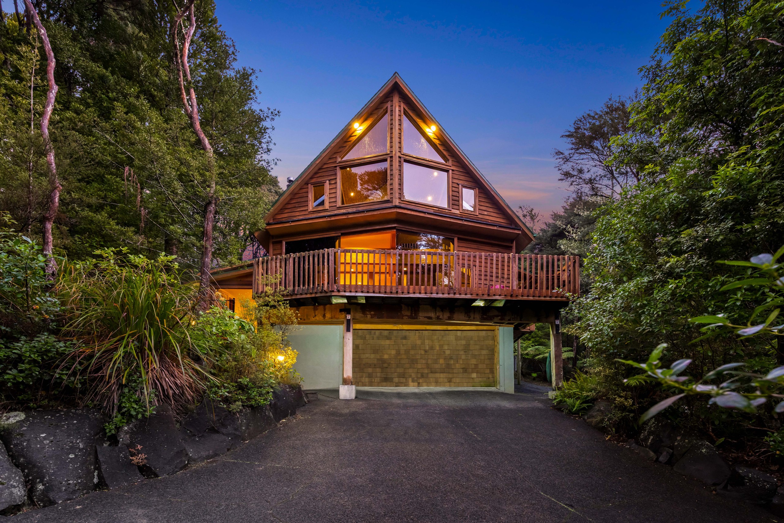 11E Longfellow Parade, Glen Eden, Waitakere City