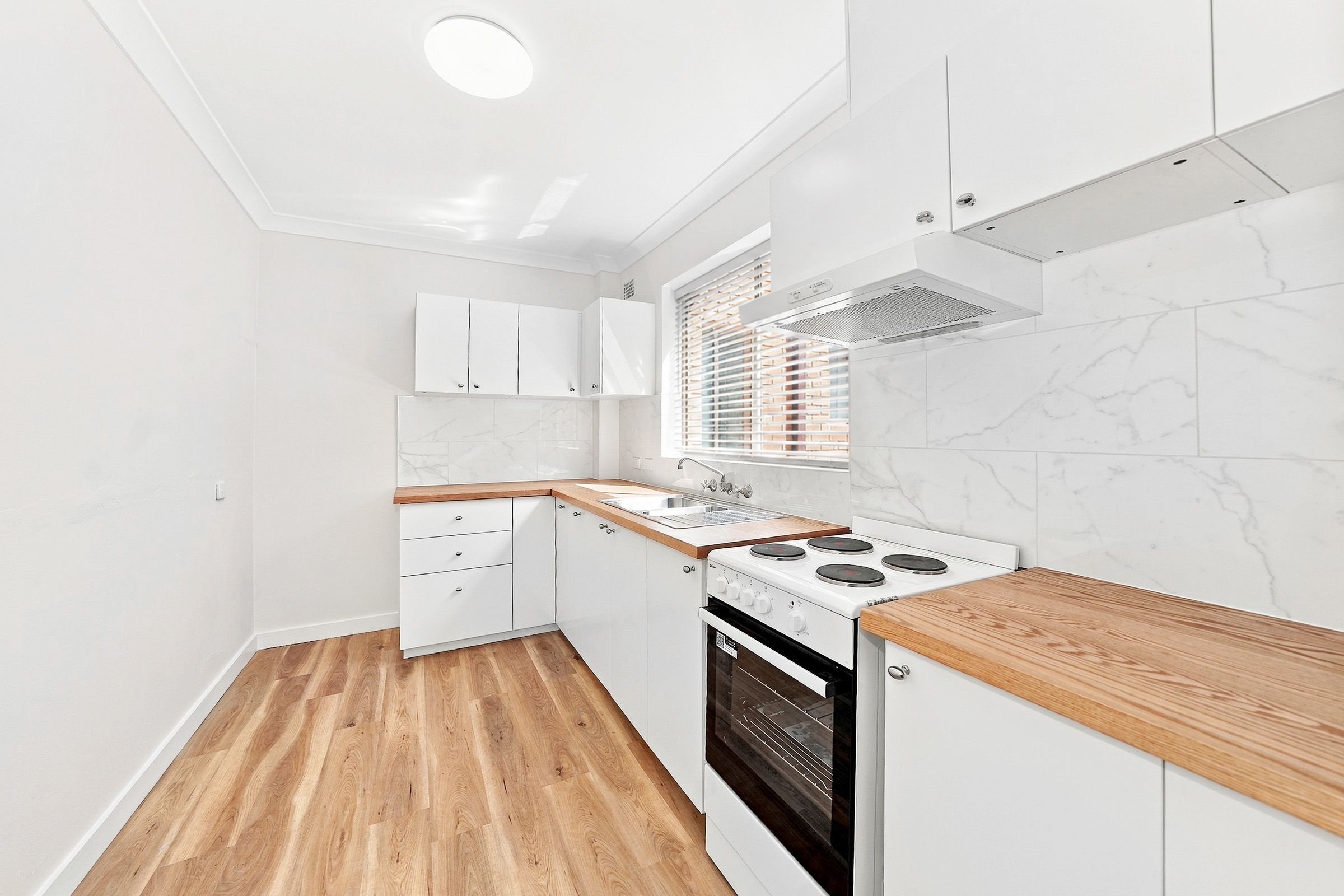 2/512-514 New Canterbury Road — photo 3 of 6