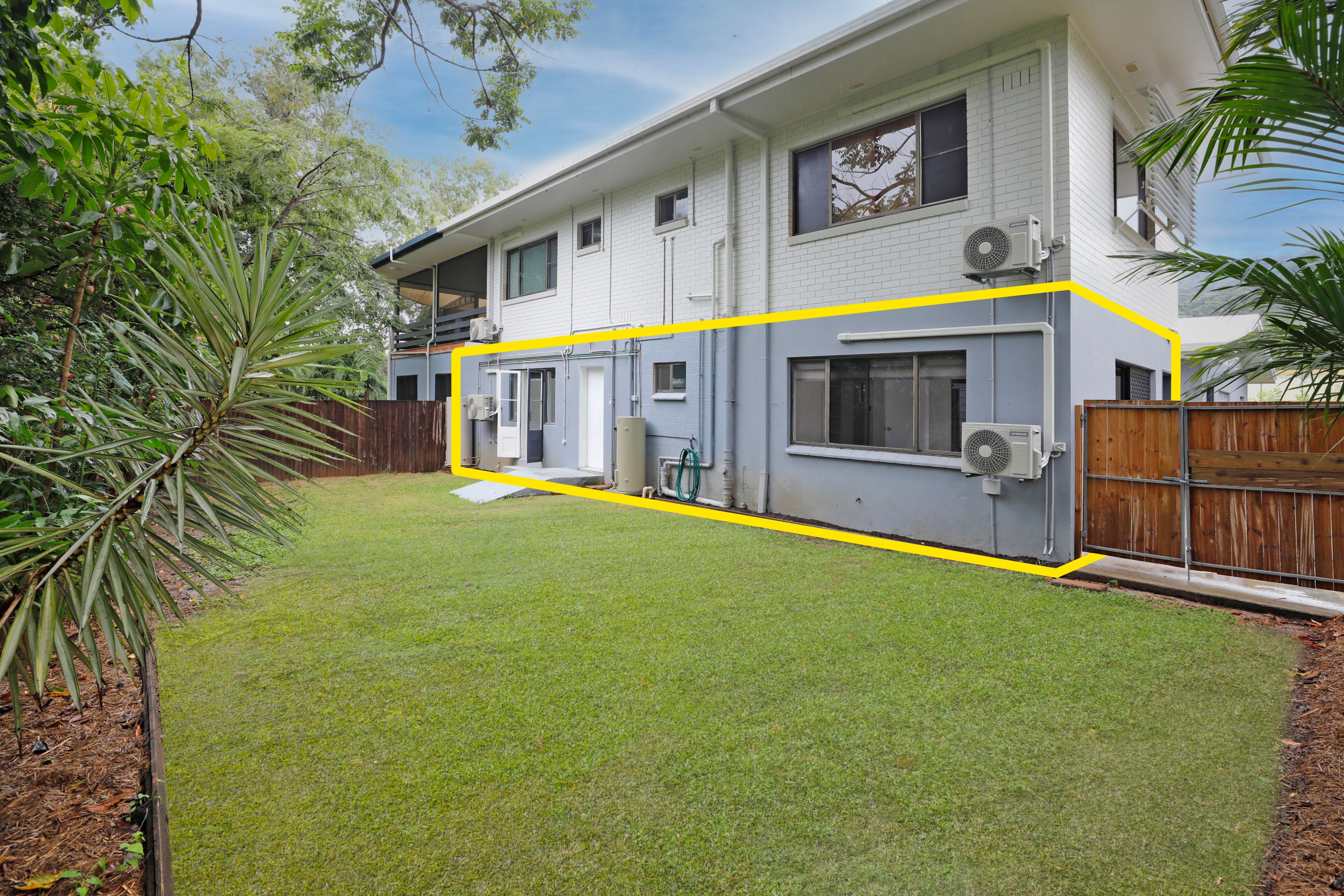 54 Endeavour Road, Clifton Beach, QLD 4879