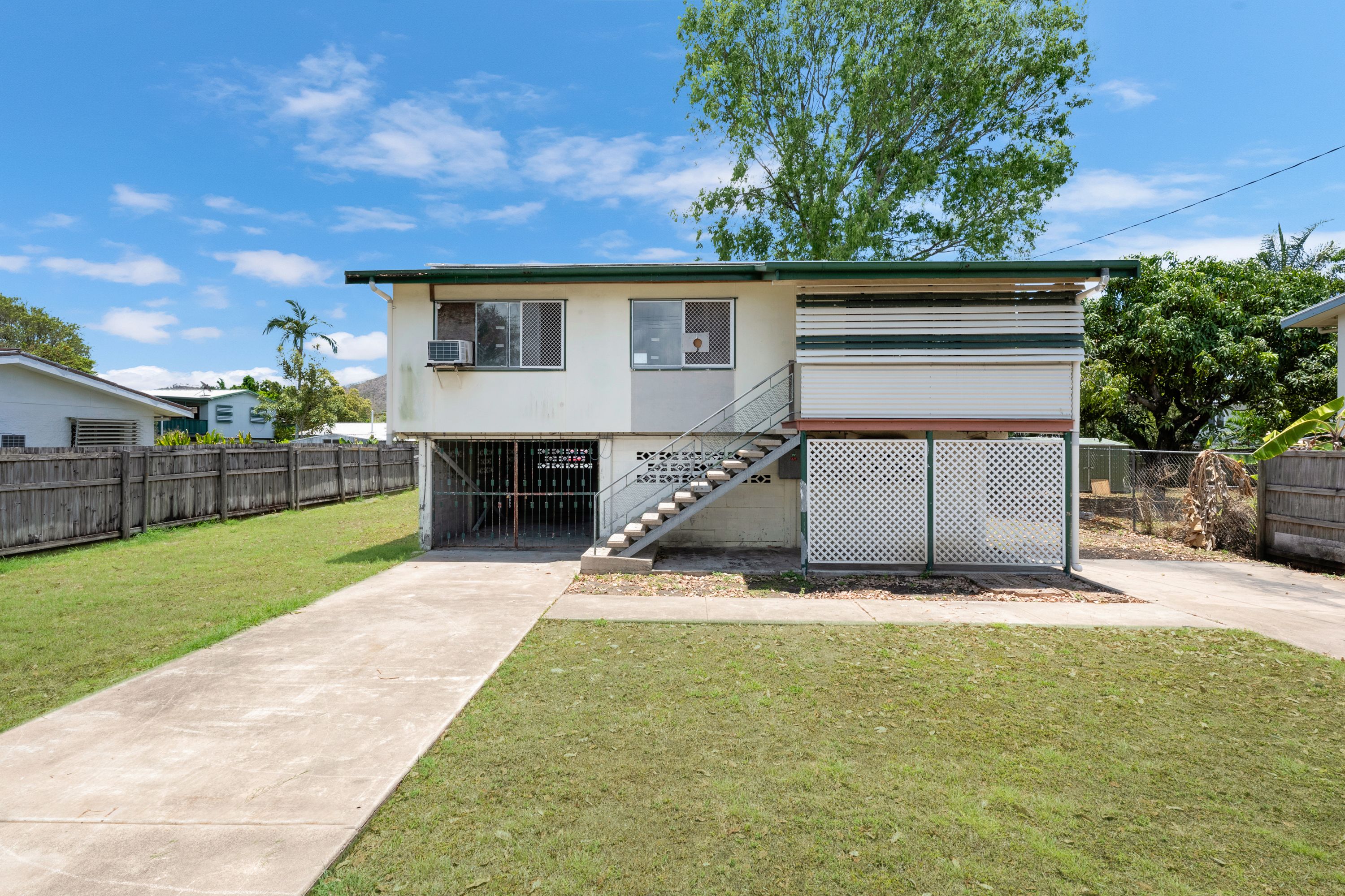 27 Frank Street, Kirwan QLD 4817