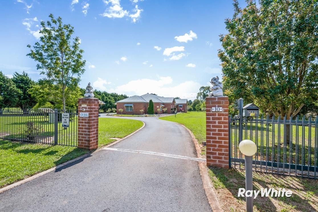 10 Stanley Parade, Highfields QLD 4352