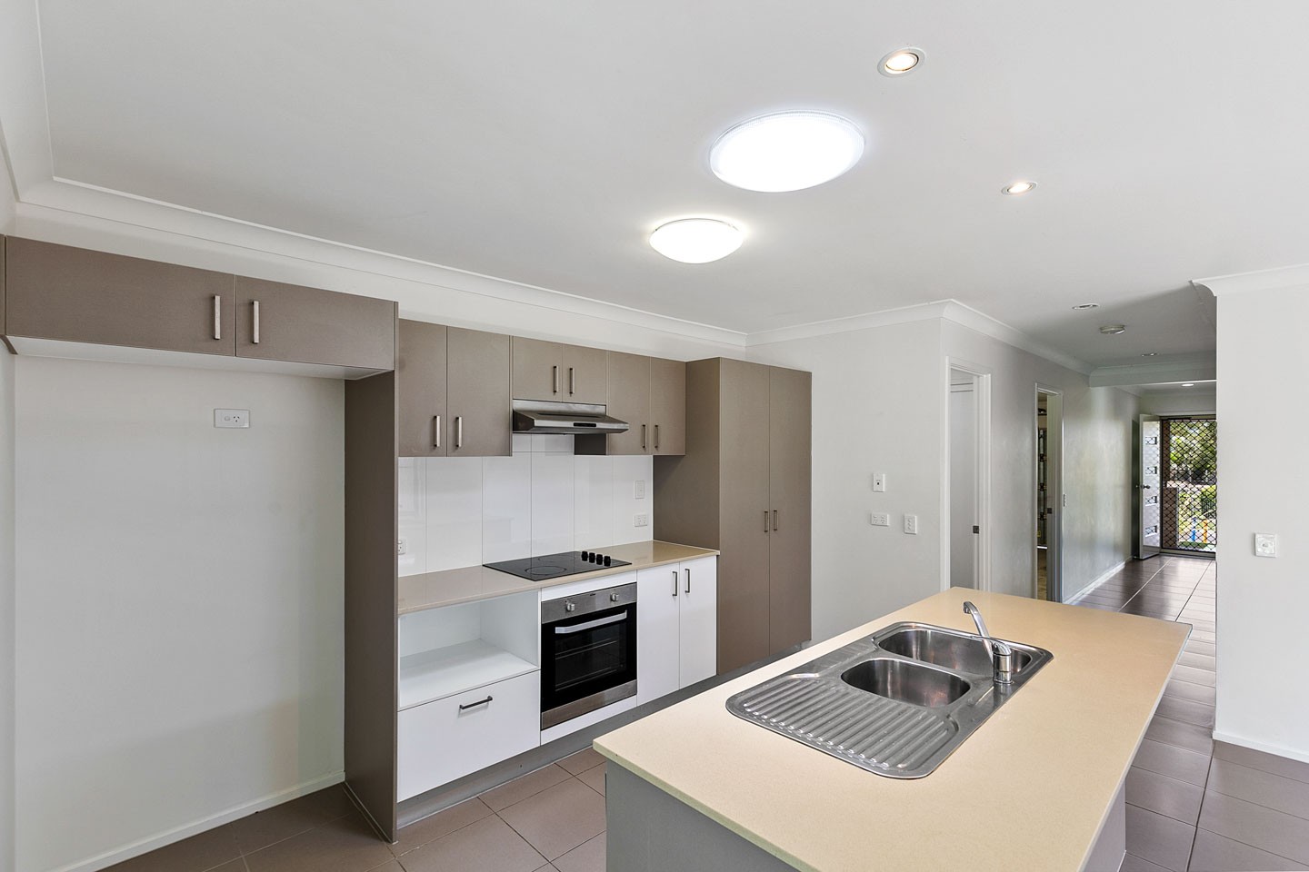 174/230 Pulgul Street, Urangan, QLD 4655