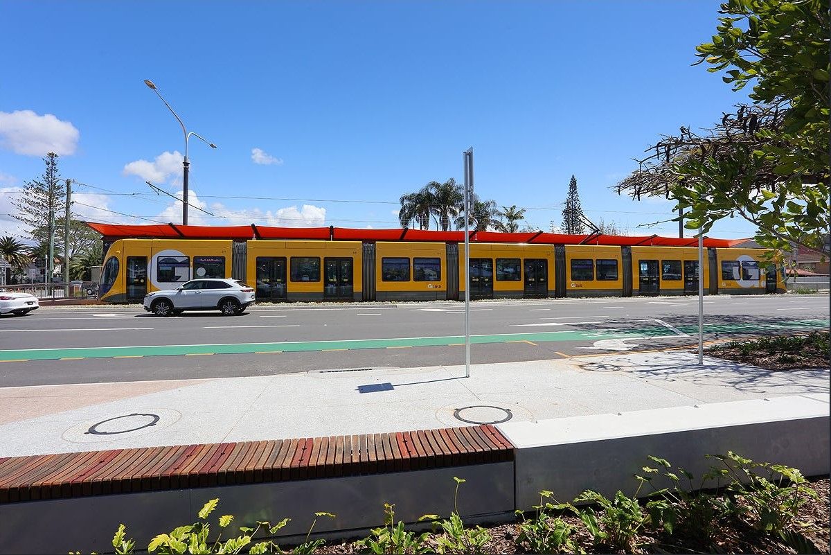 2/21 Surf Street — photo 14 of 15