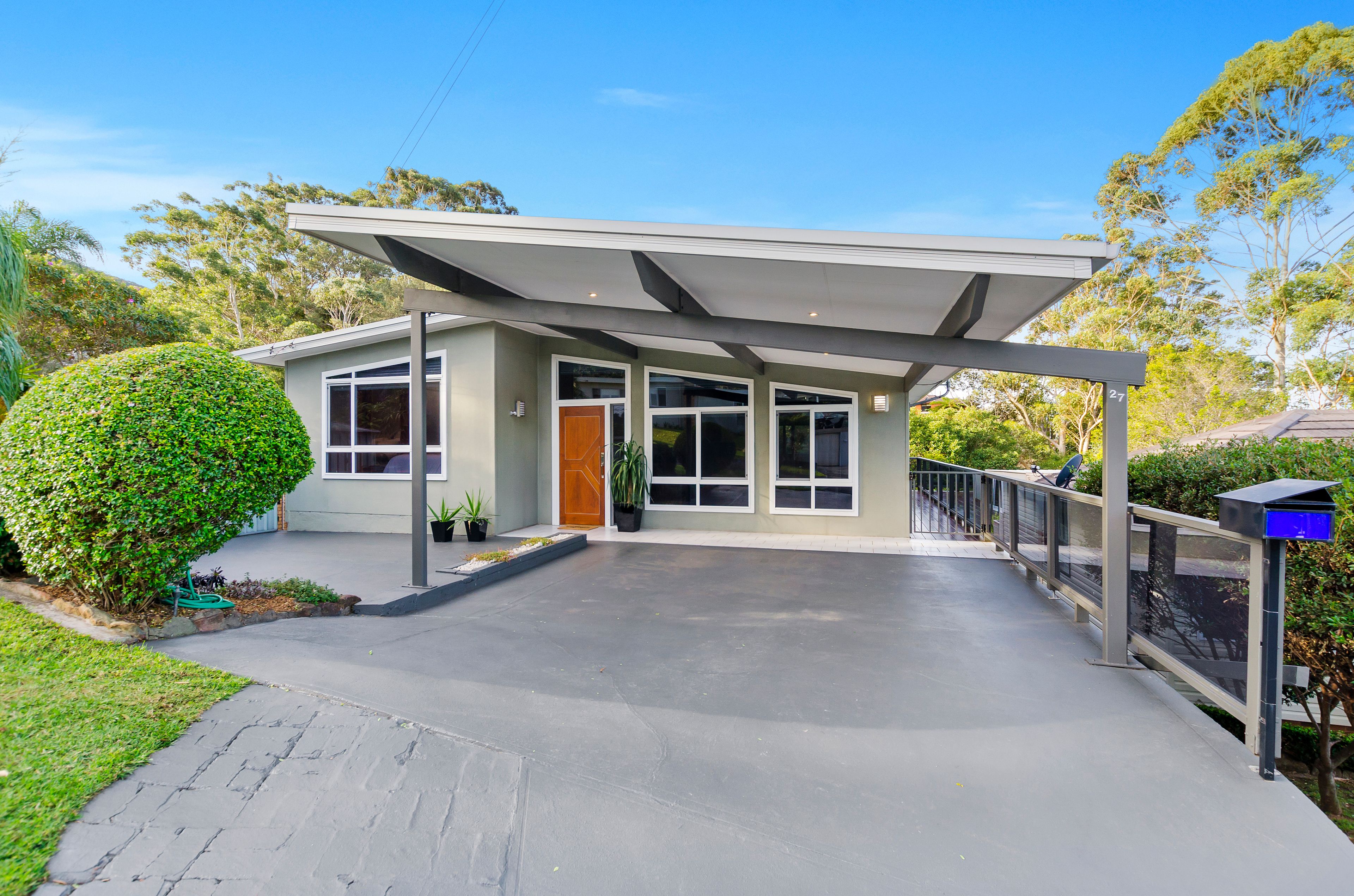 27 Arunta Drive