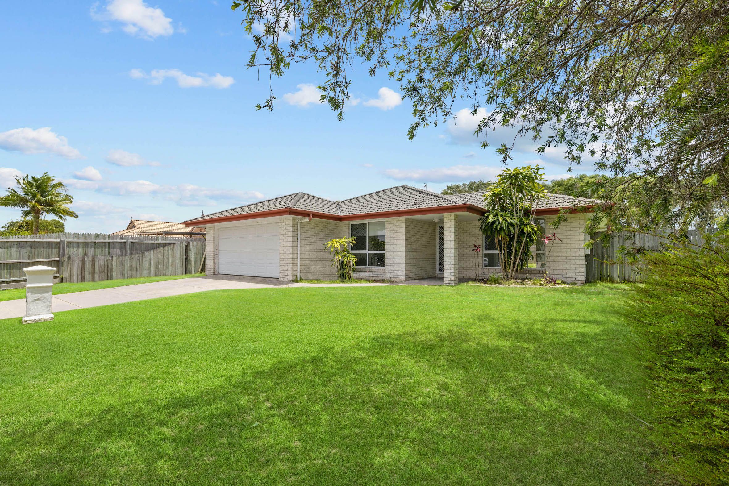 43 Columbia Street, Sippy Downs QLD 4556