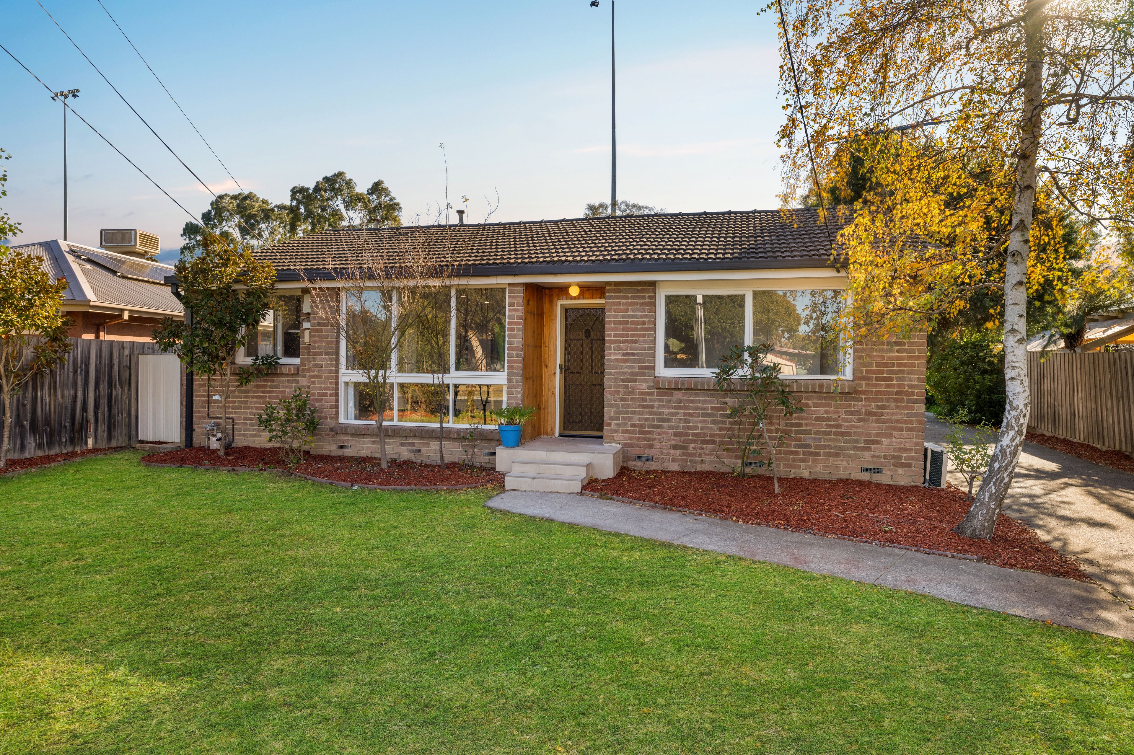 1/92 Mountain Gate Drive, Ferntree Gully VIC 3156