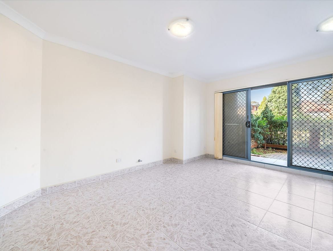 8/1 Hillcrest Avenue, Hurstville, NSW 2220