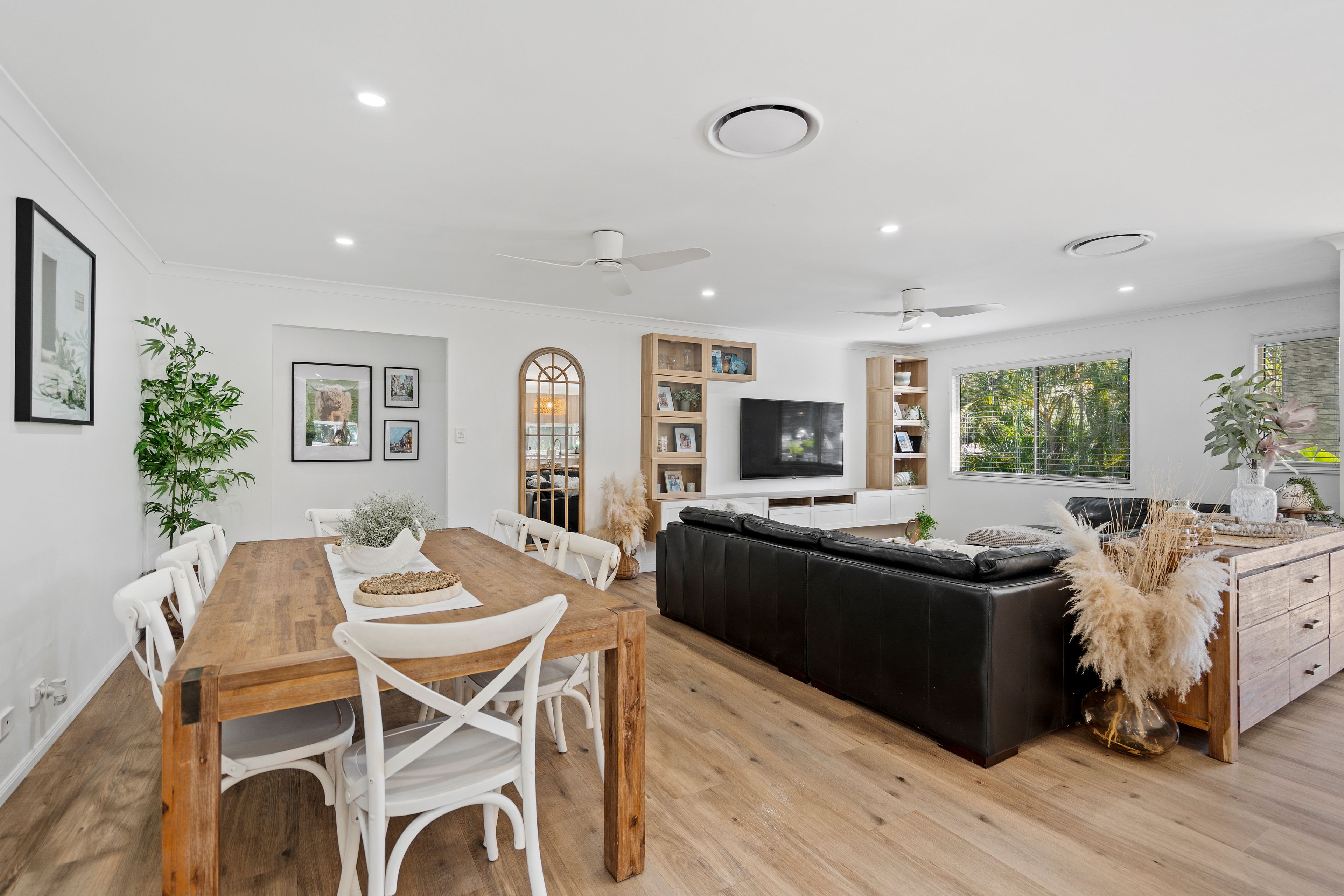 28 Kindara Street — photo 7 of 30
