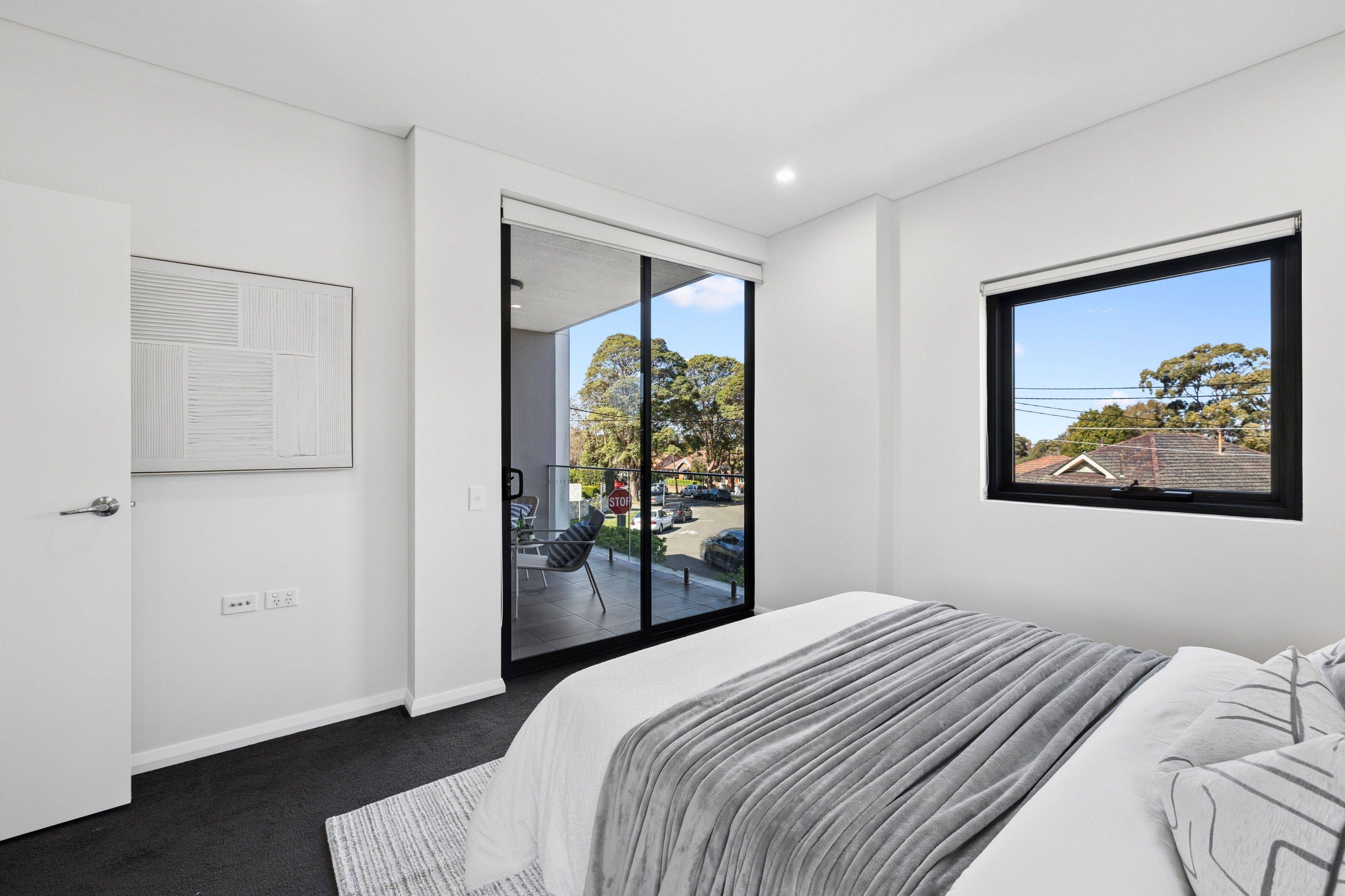 104/7 Pittwater Road — photo 10 of 17