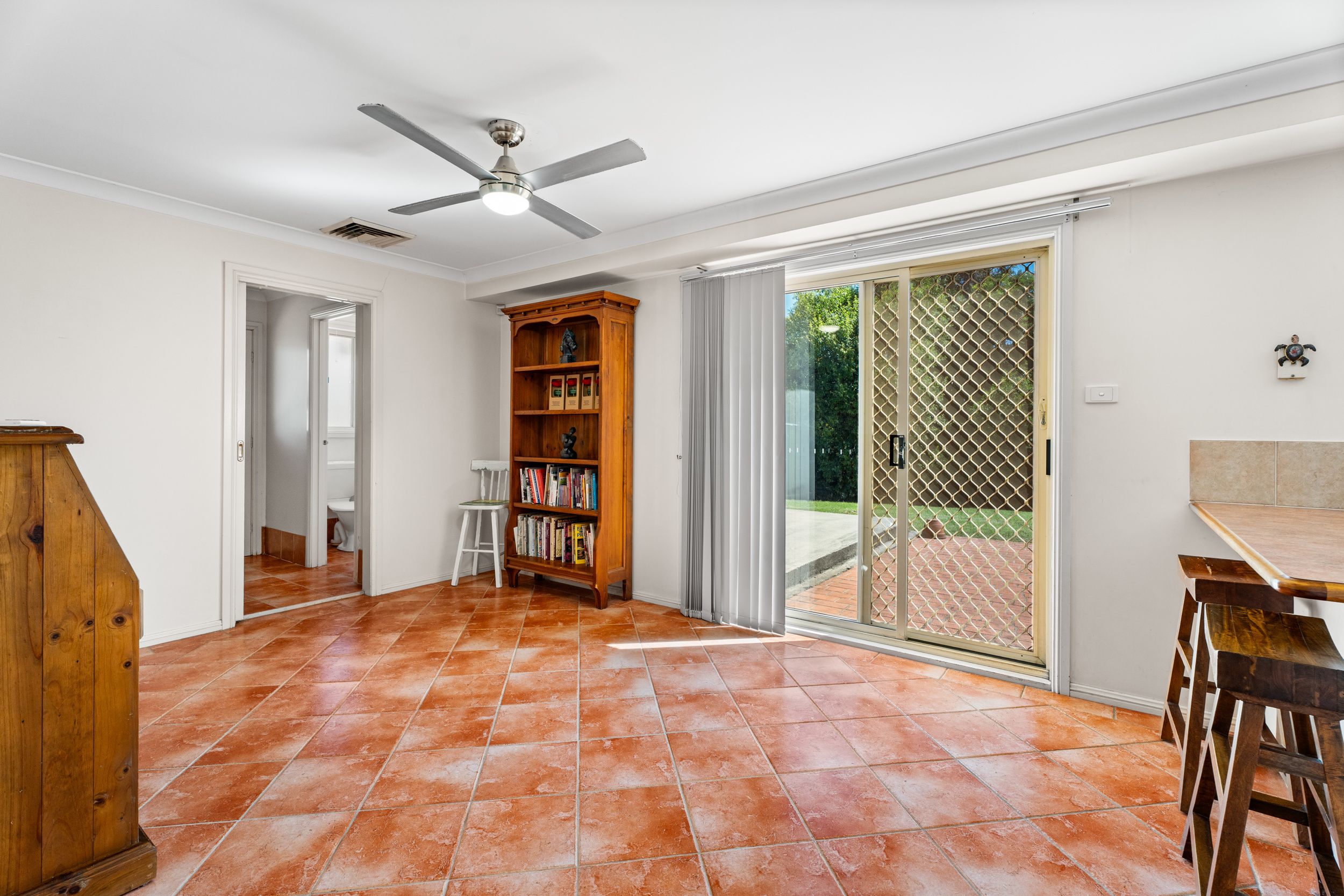 17 Burra Close, Glenmore Park, NSW