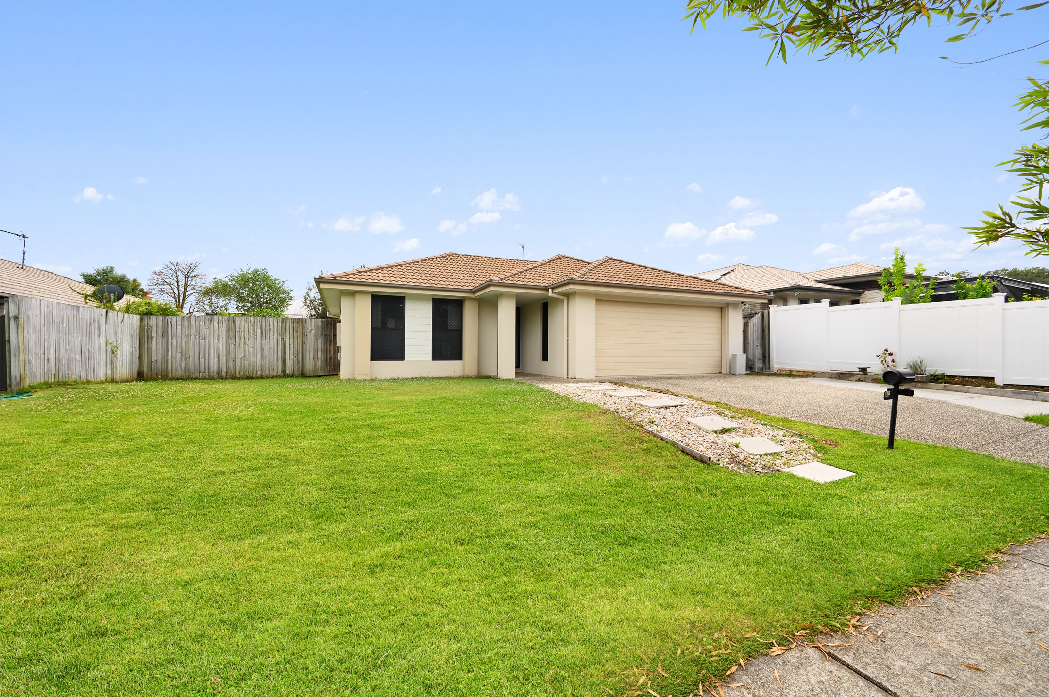 83 Wunburra Circle, Pacific Pines, QLD 4211