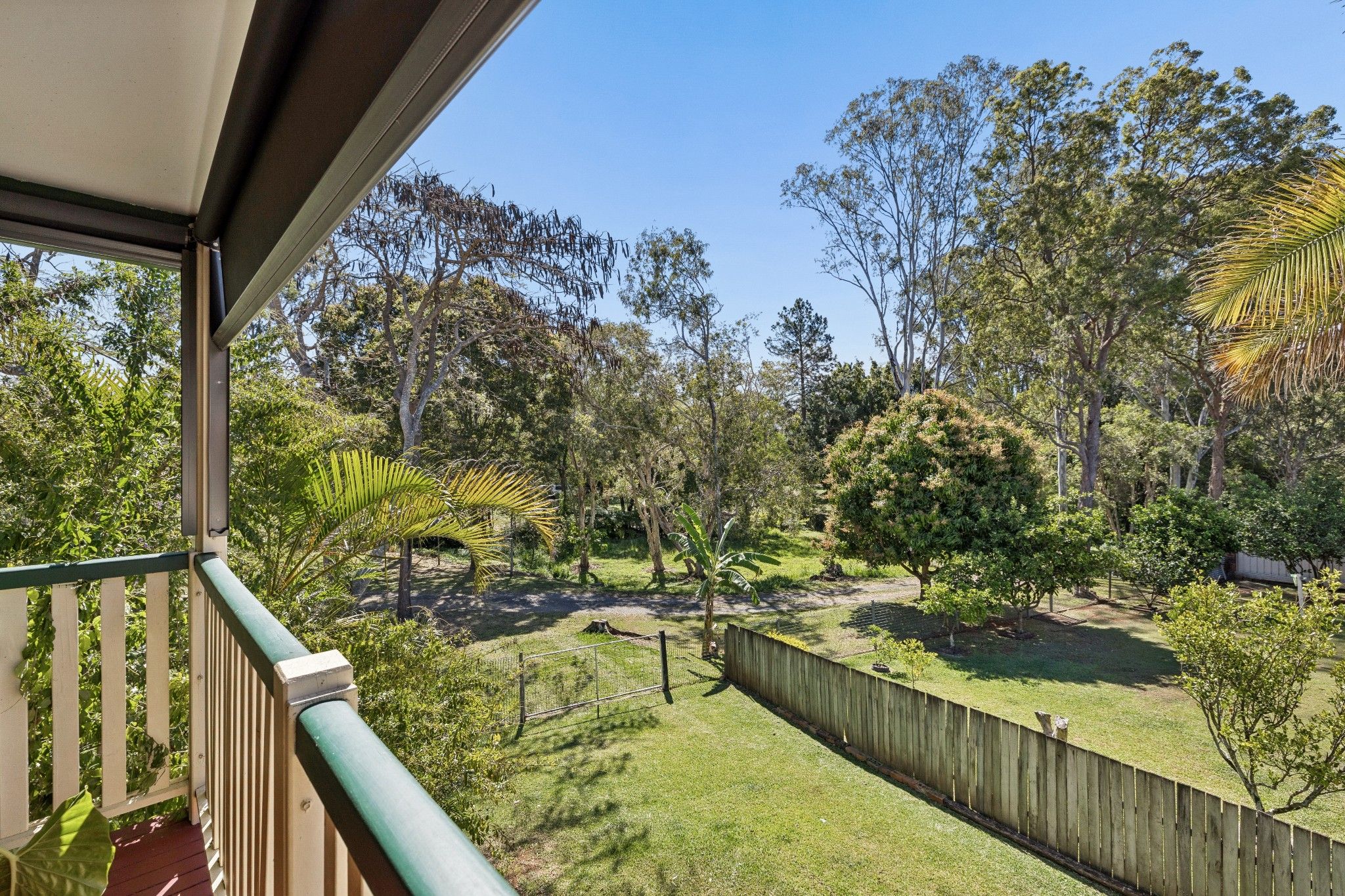 22 Chateau Street — photo 12 of 26