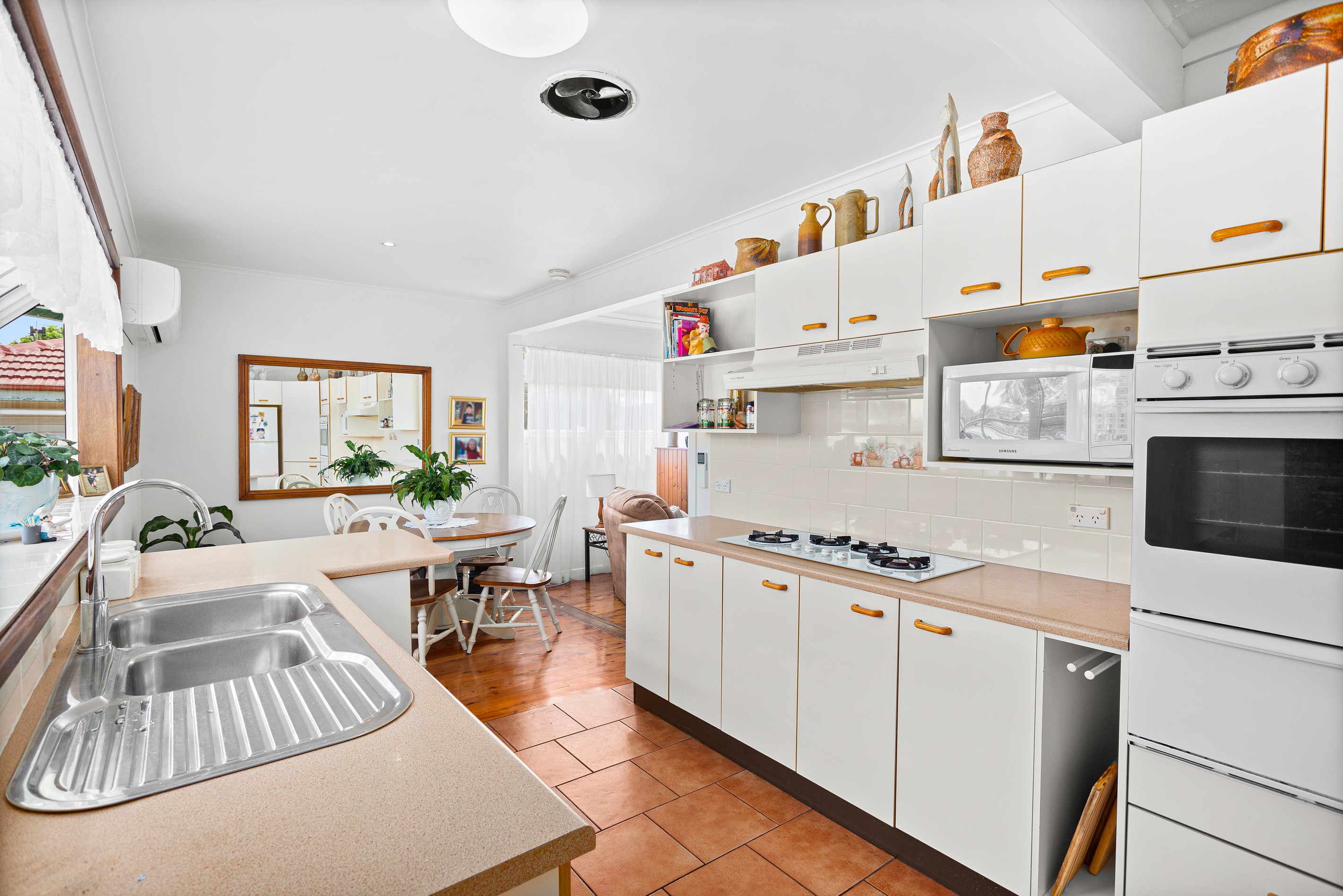 14 Albert Street, Lake Illawarra, NSW 2528