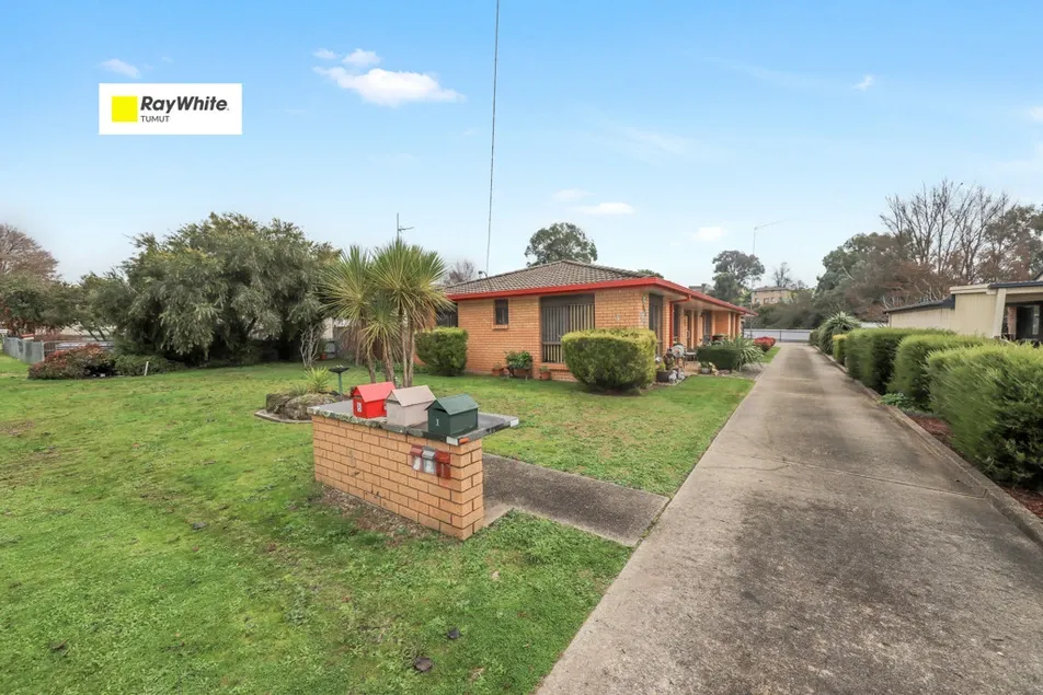 47 Herbert Street, Tumut NSW 2720