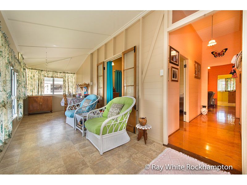 296 East Street, Depot Hill, QLD 4700