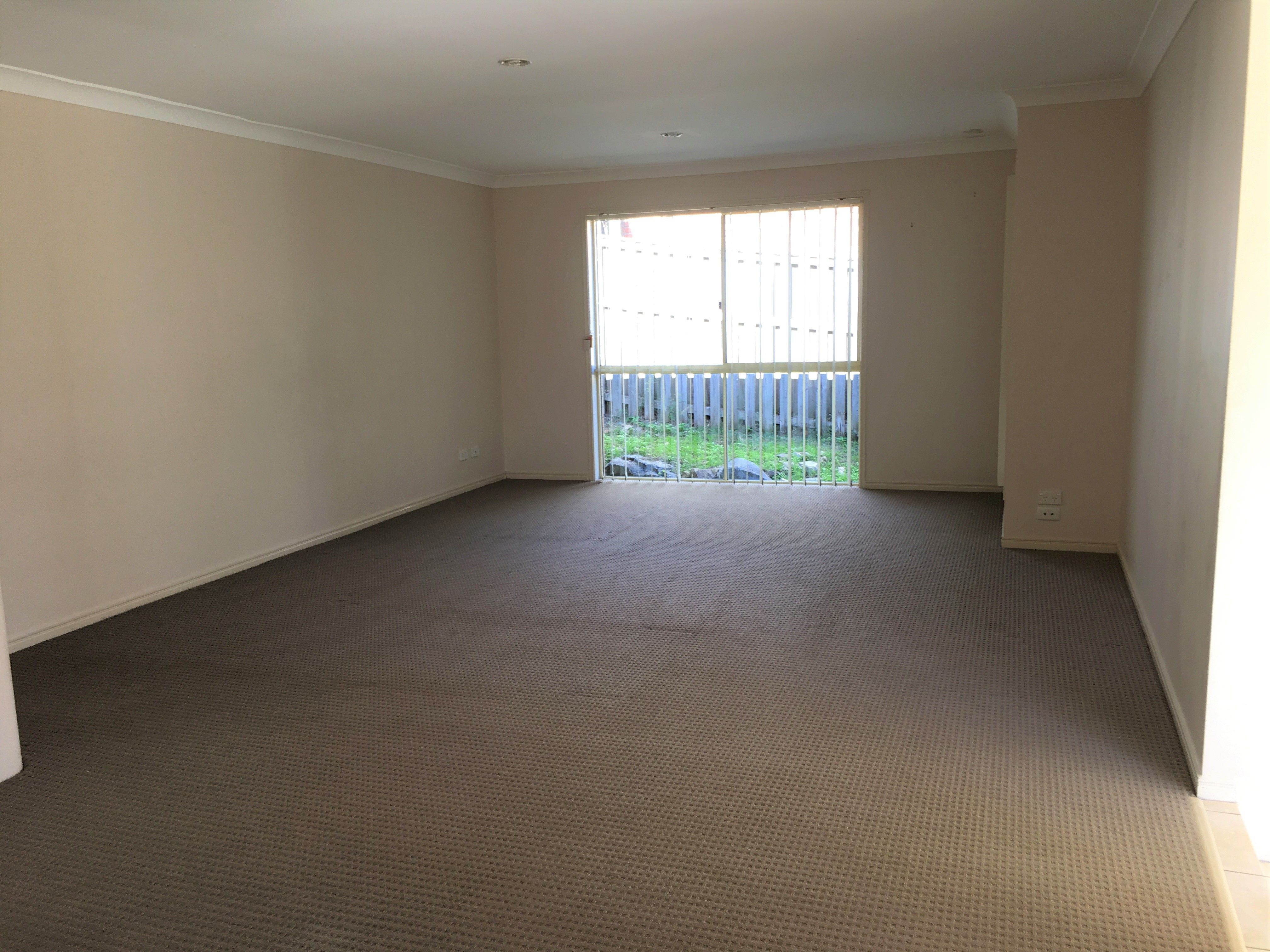 3 Carter Street, Pacific Pines, QLD 4211