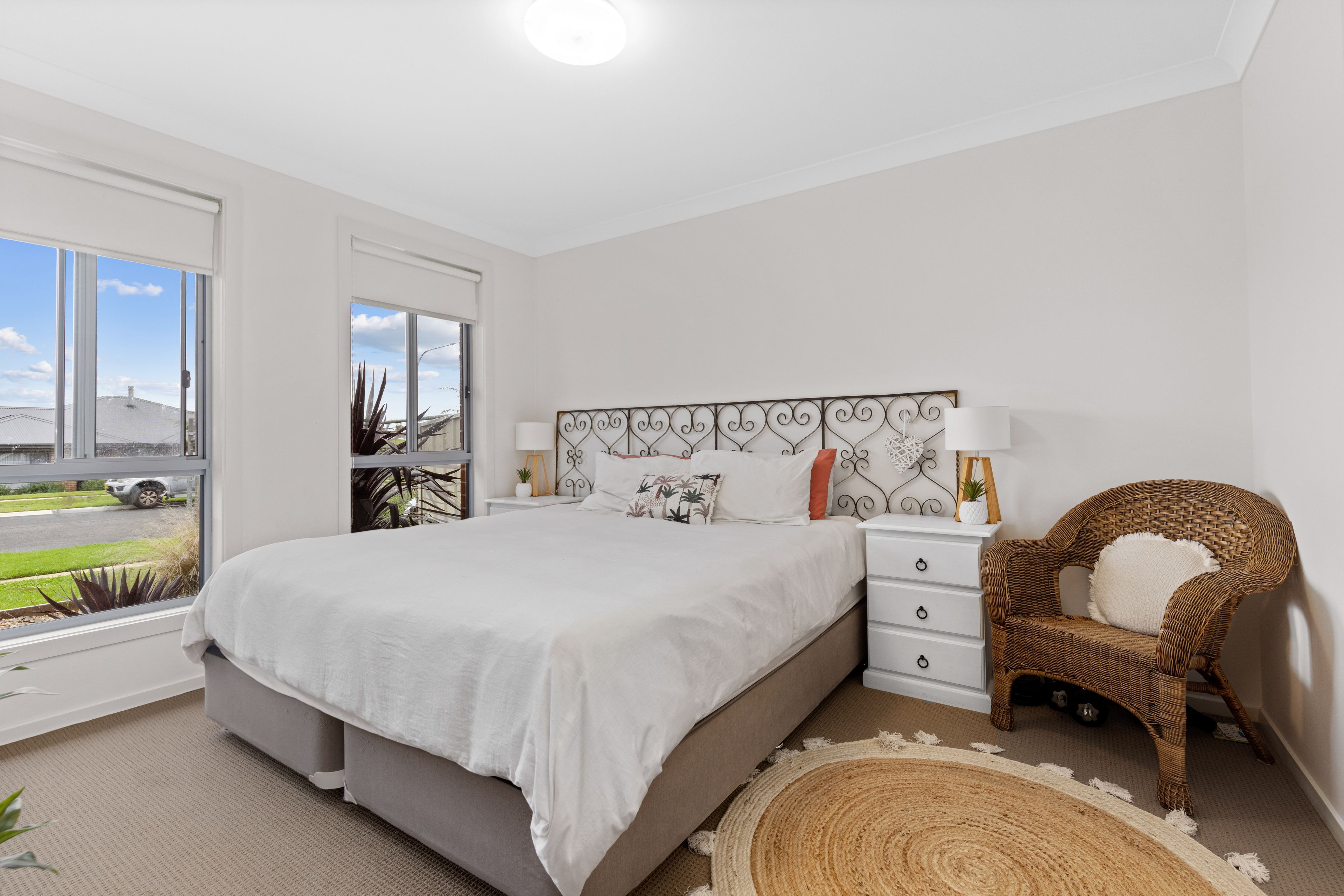 55 & 55a Quiberon Way, Goulburn, NSW 2580