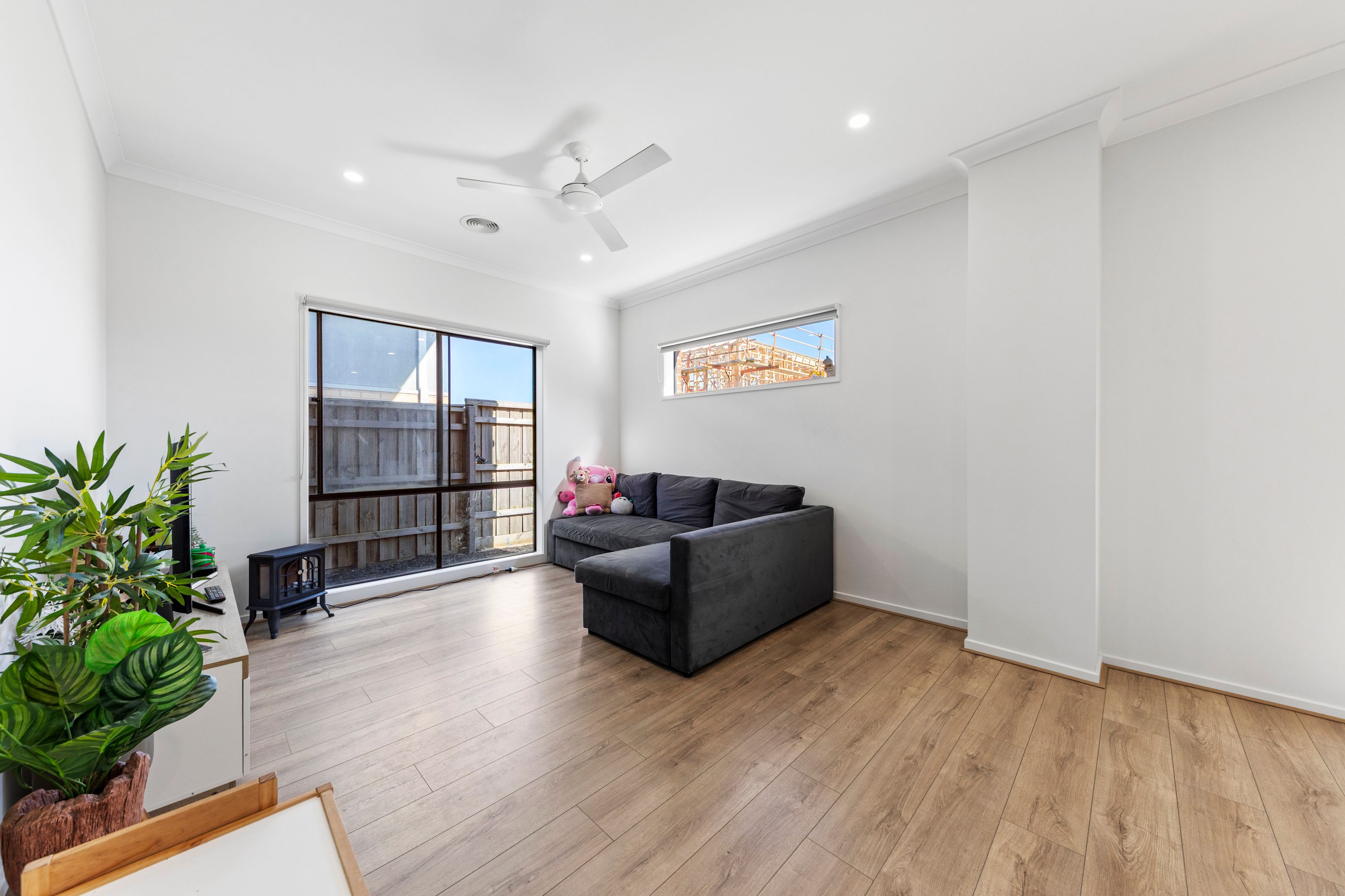 25 Hastings Way — photo 6 of 27