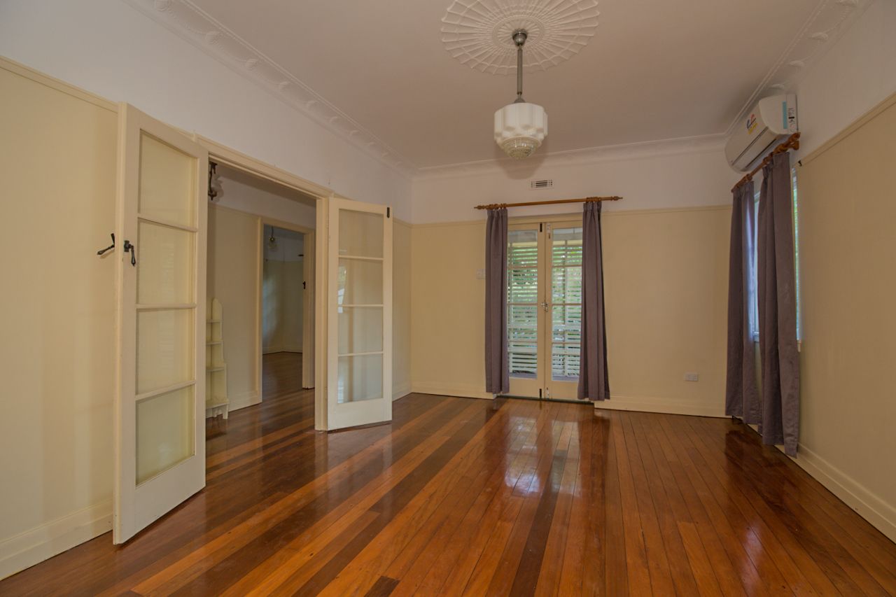 38 Finney Road, Indooroopilly, QLD 4068