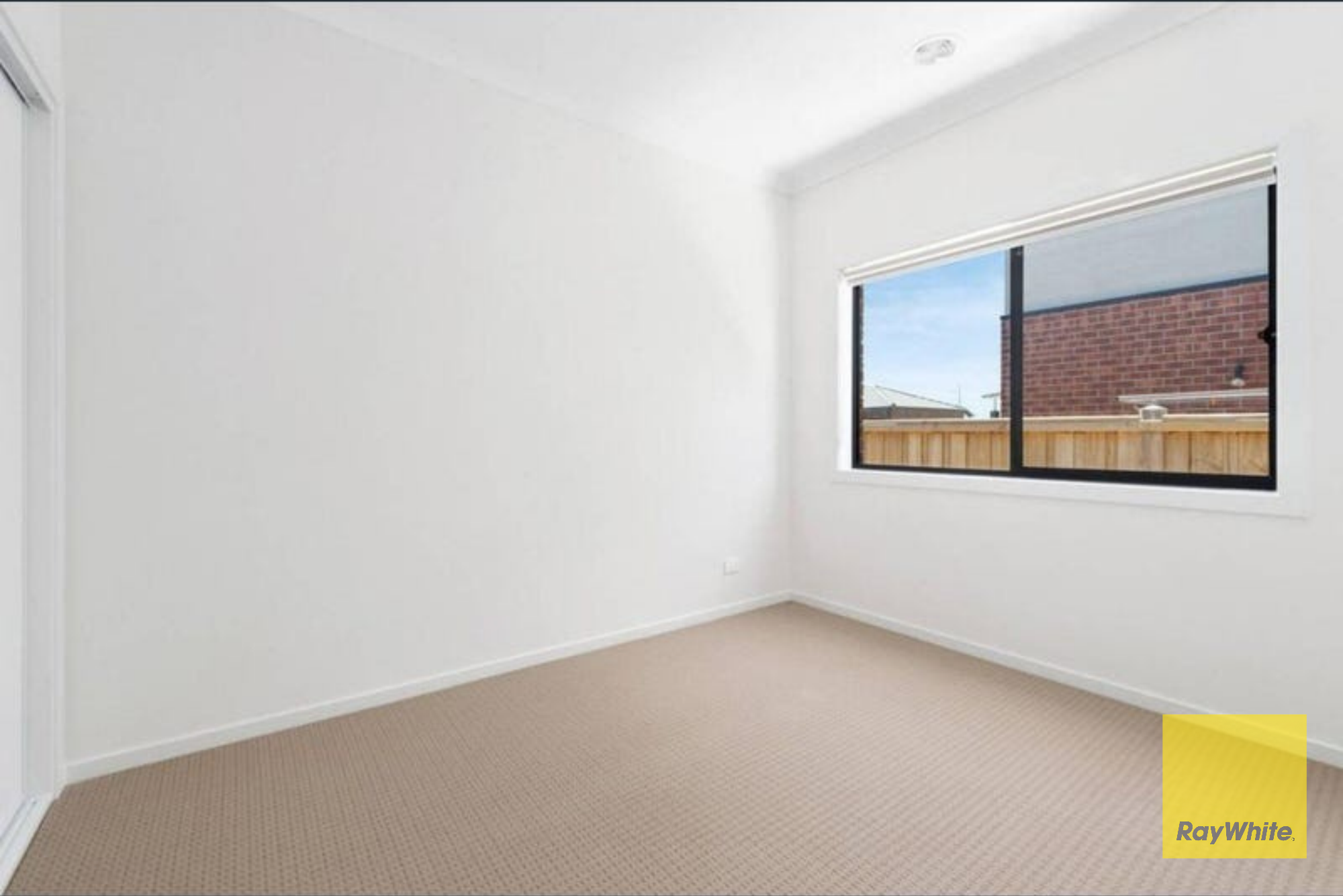 6 Wirraway Street — photo 6 of 10