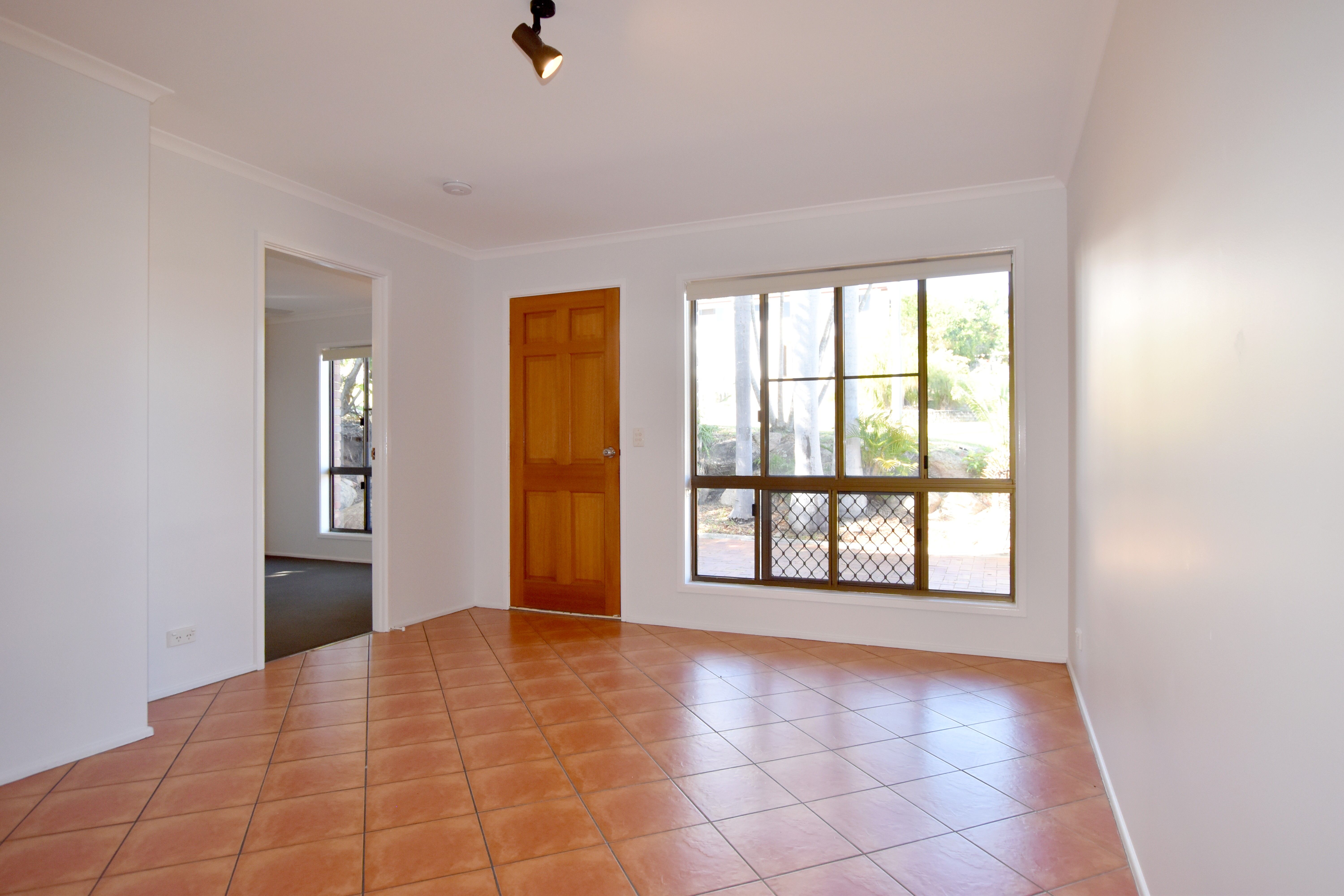 15 Paperbark Street, Kin Kora, QLD 4680