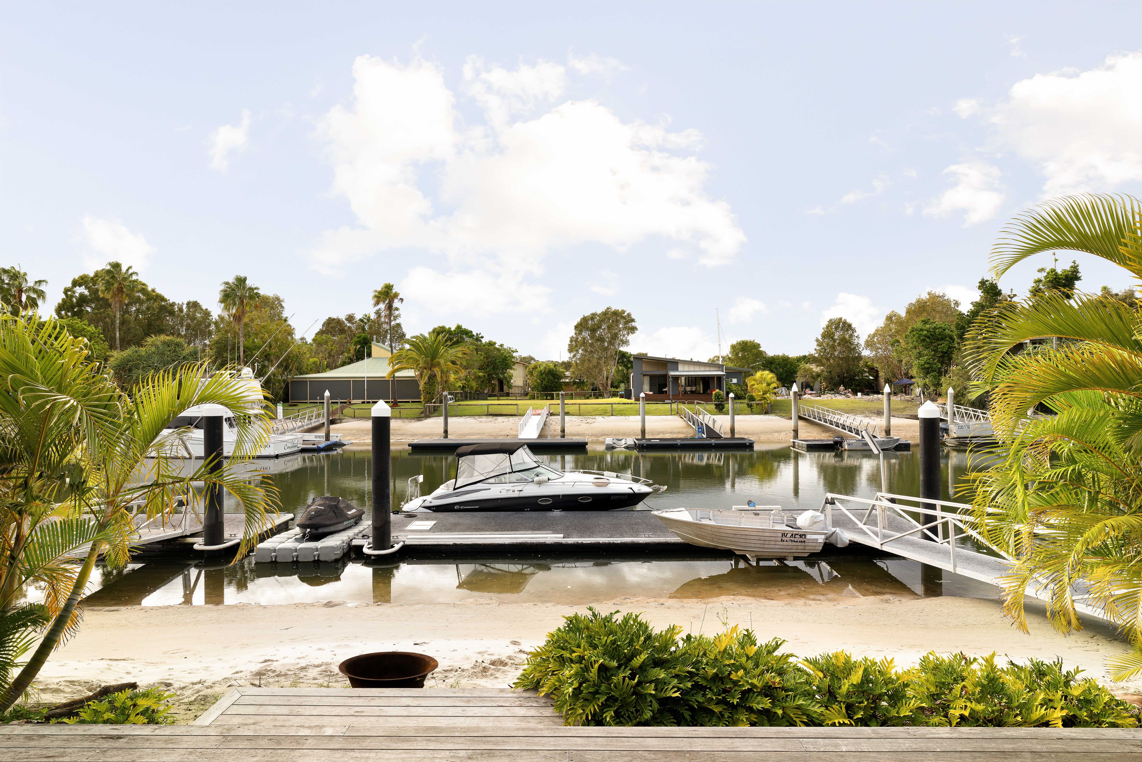 7 Casuarina Court, South Stradbroke, QLD 4216