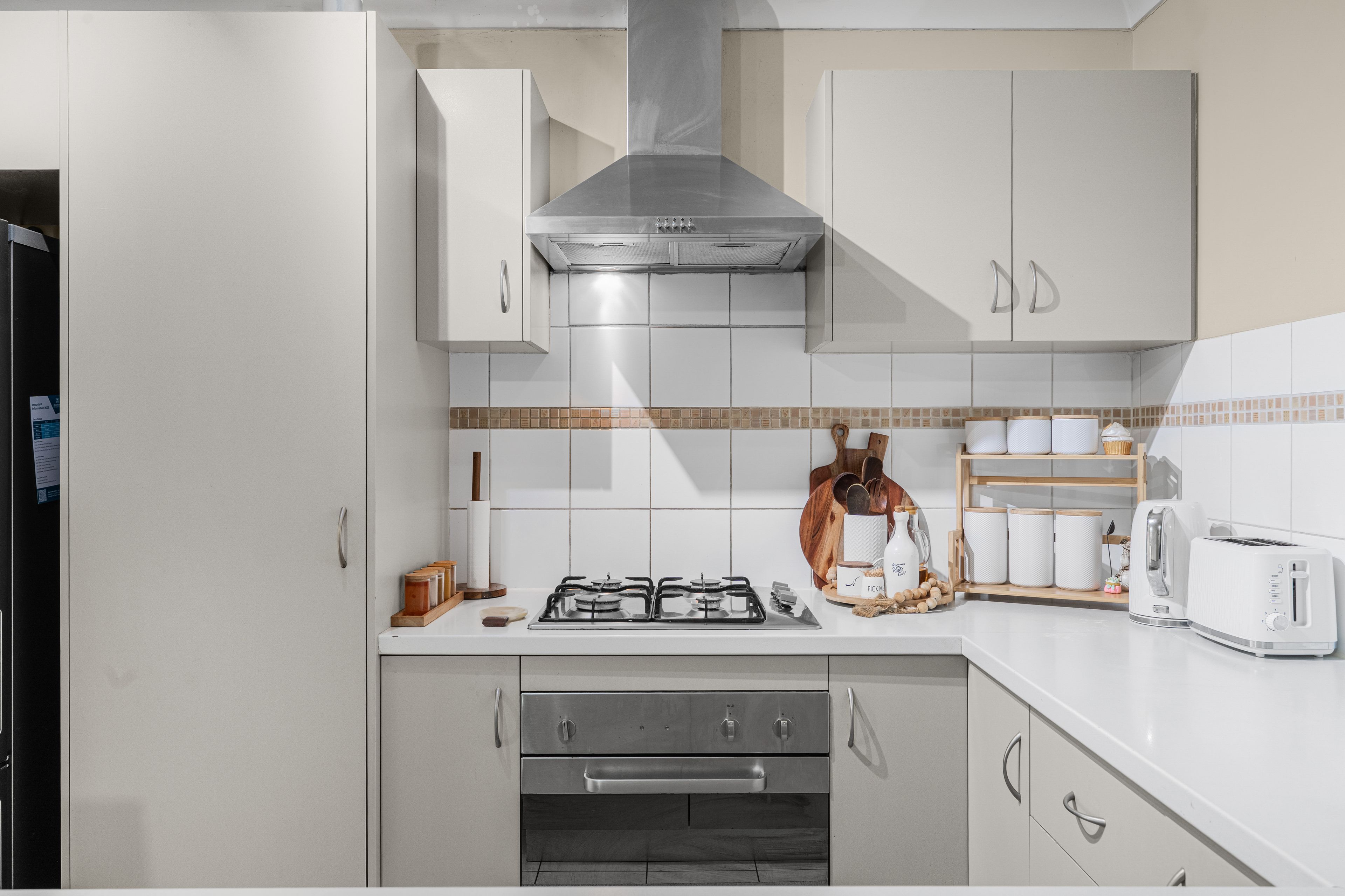 7/3 Stoke Place — photo 10 of 20