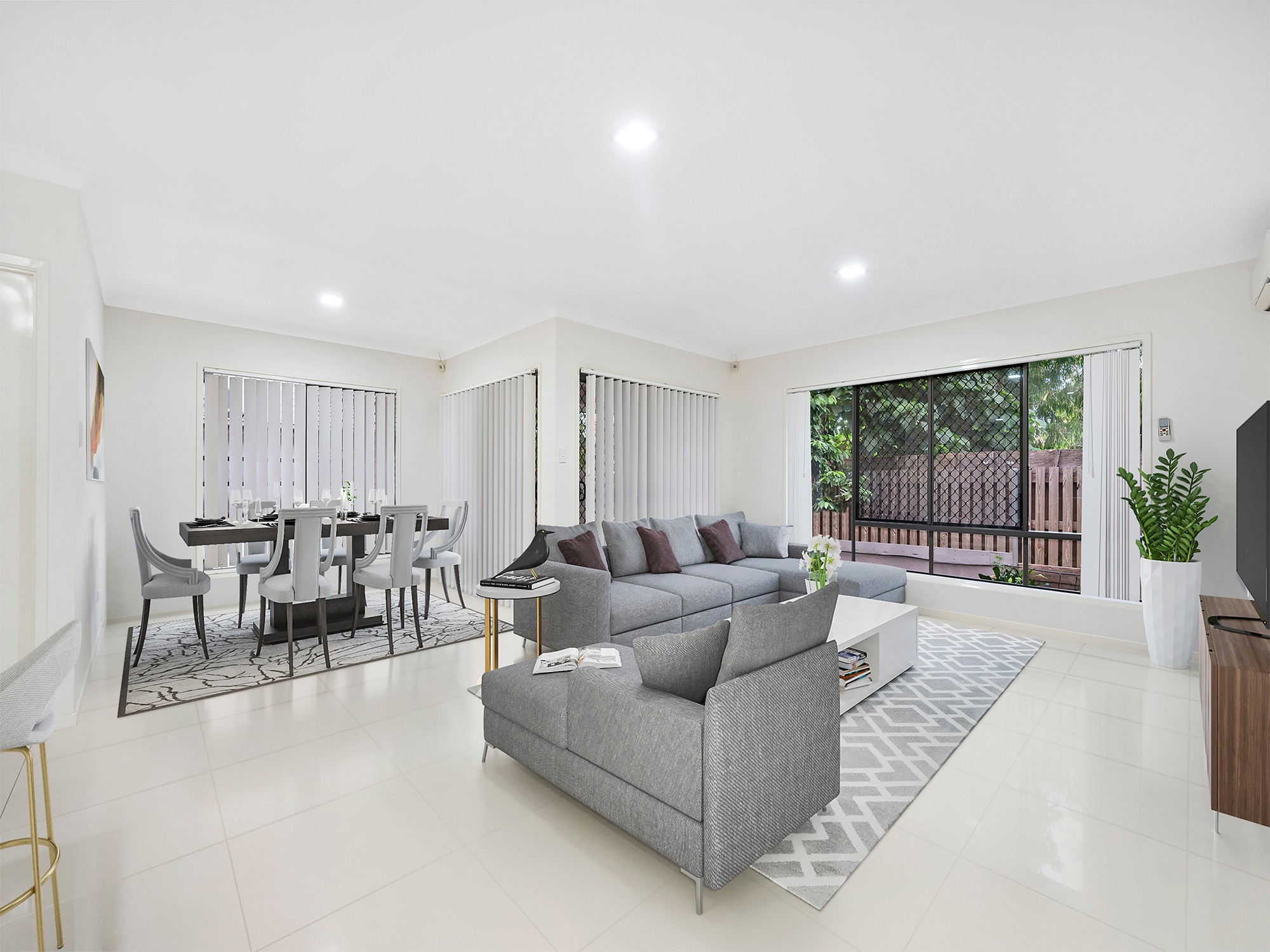 18a Southwalk Esplanade, Underwood, QLD 4119