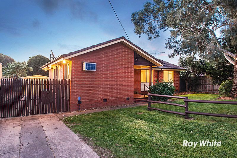 19 Hallam Road, Hampton Park, VIC Residential House Sold
