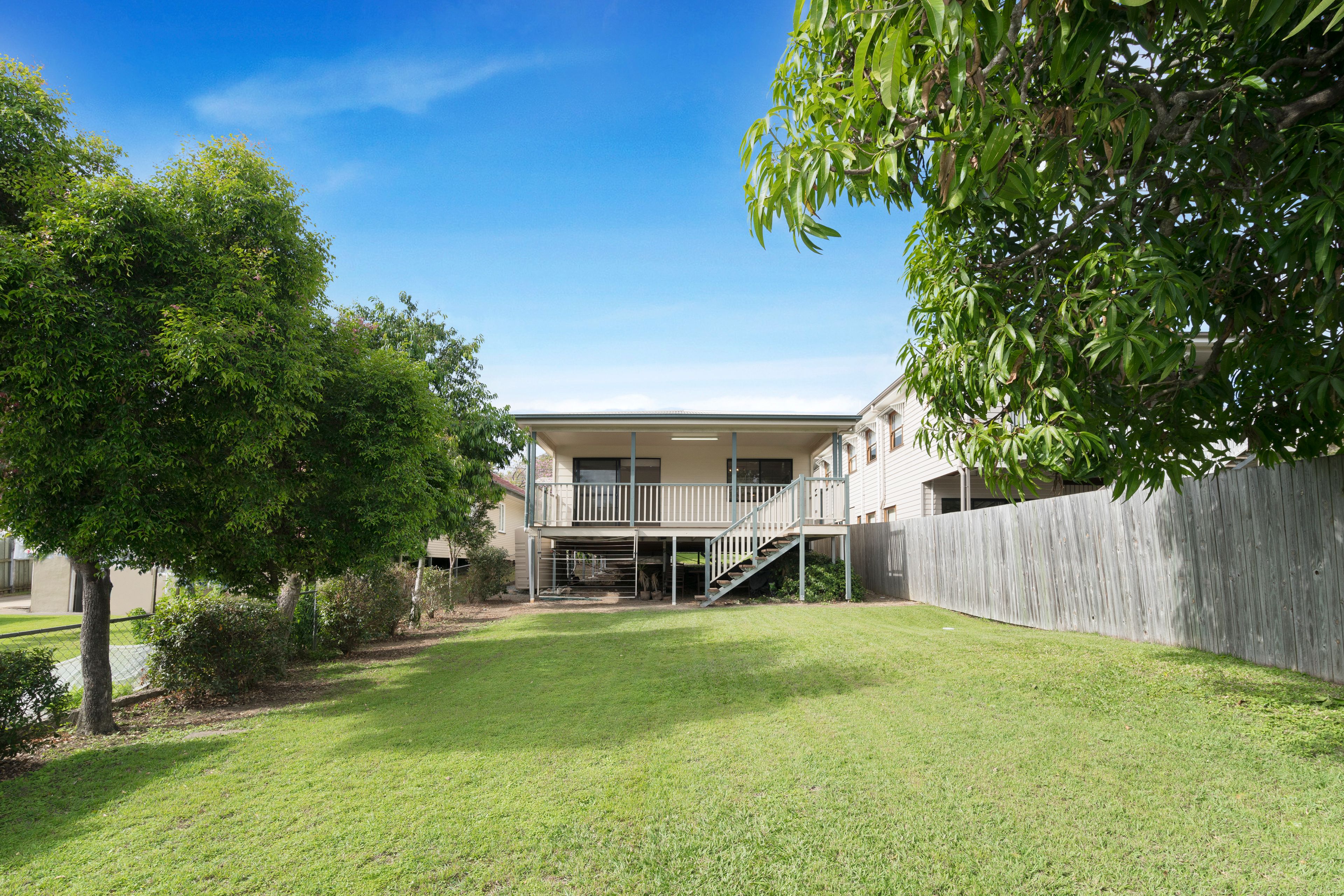 11 Taylors Road, Gaythorne, QLD 4051