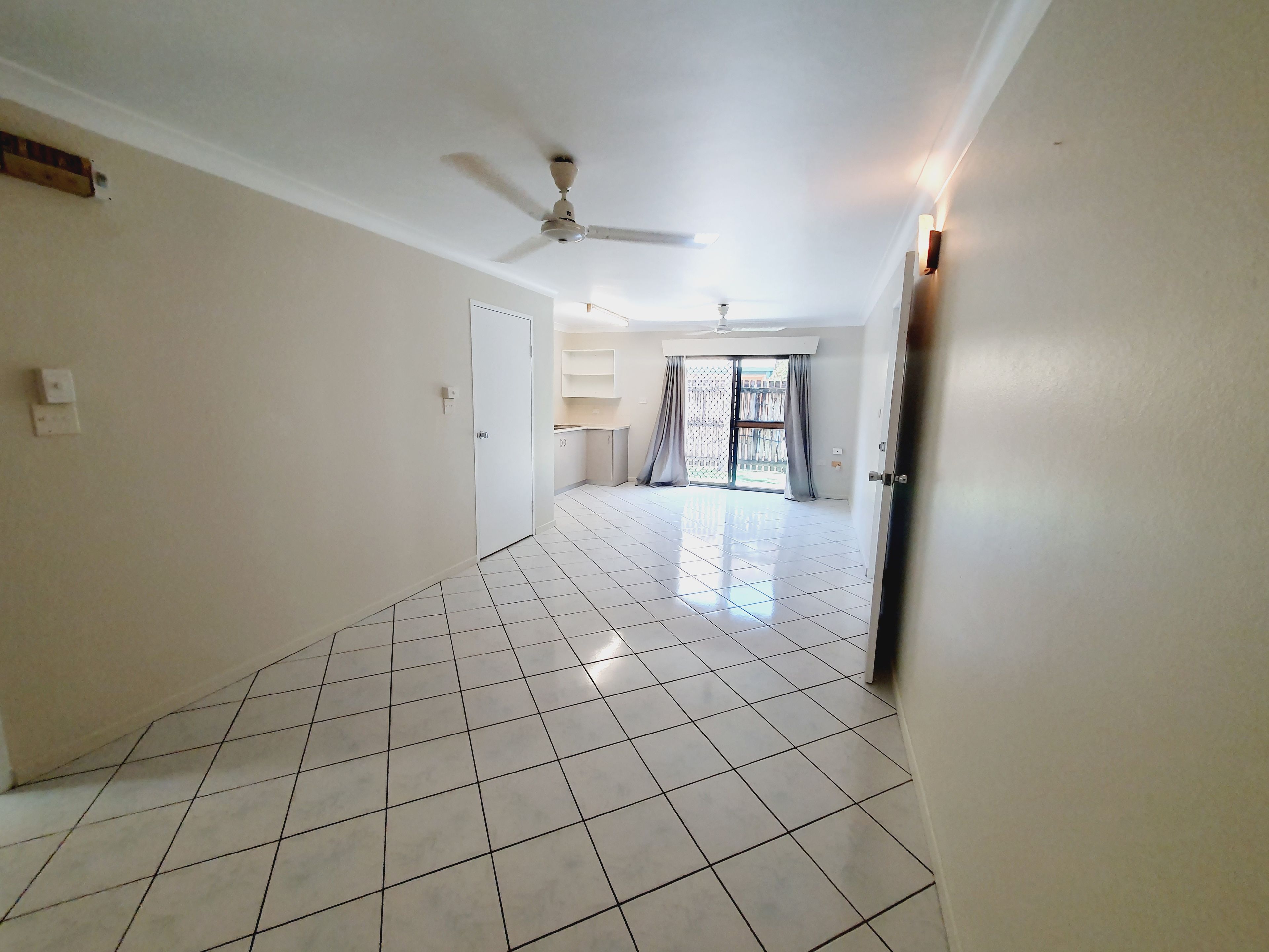 13/350 Sheridan Street, Cairns North, QLD 4870