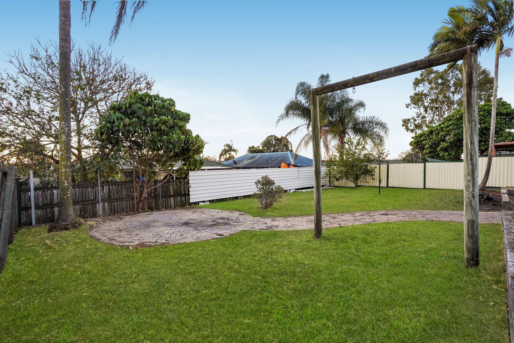 10 Devine Street — photo 14 of 22