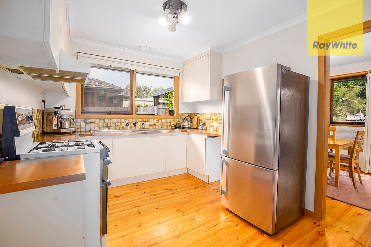 9 Concord Place, Ferntree Gully, VIC 3156