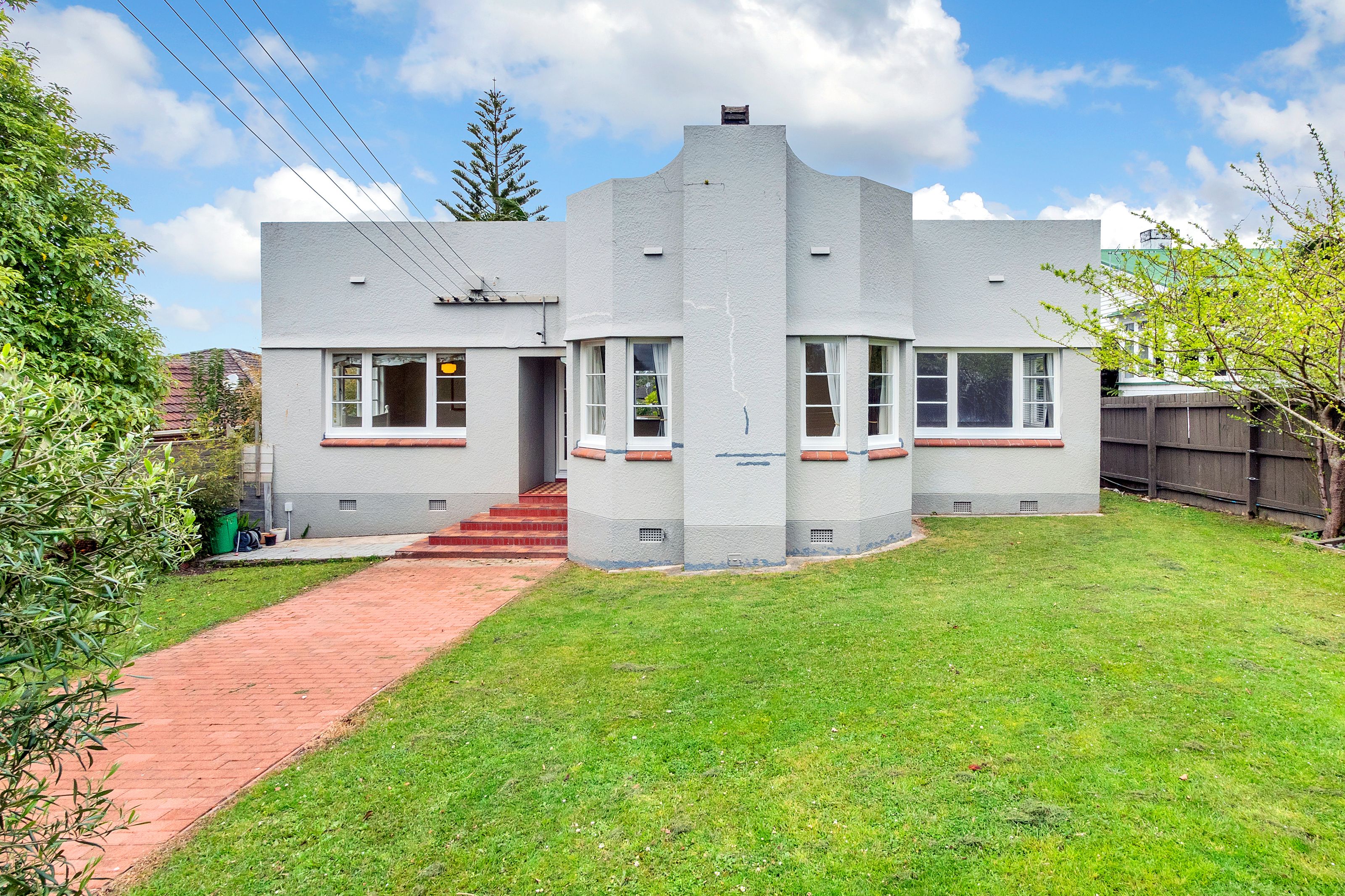 1/92 Titirangi Road, New Lynn, Waitakere City