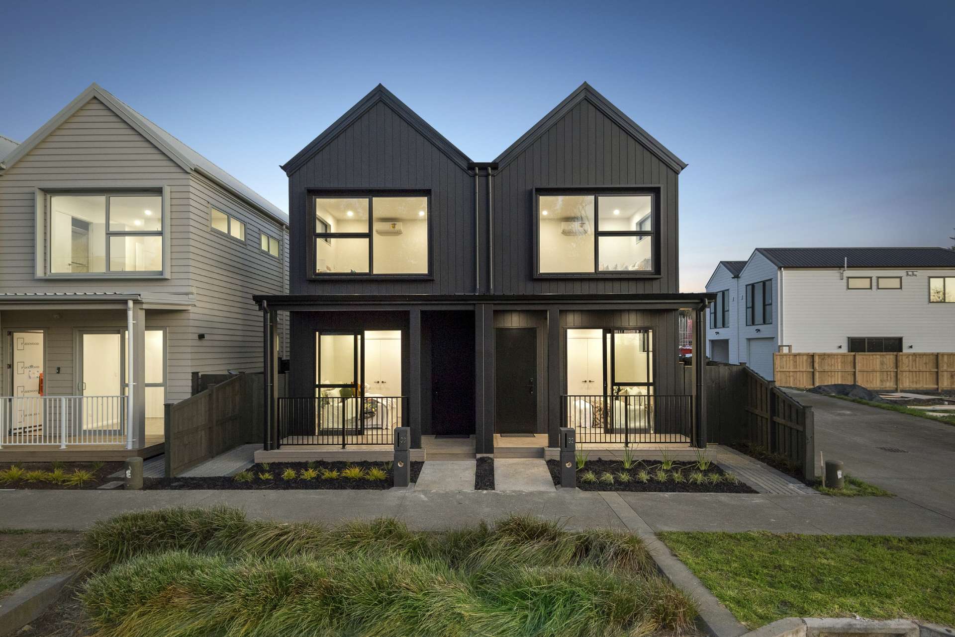 31 Burberry Heights photo 20
