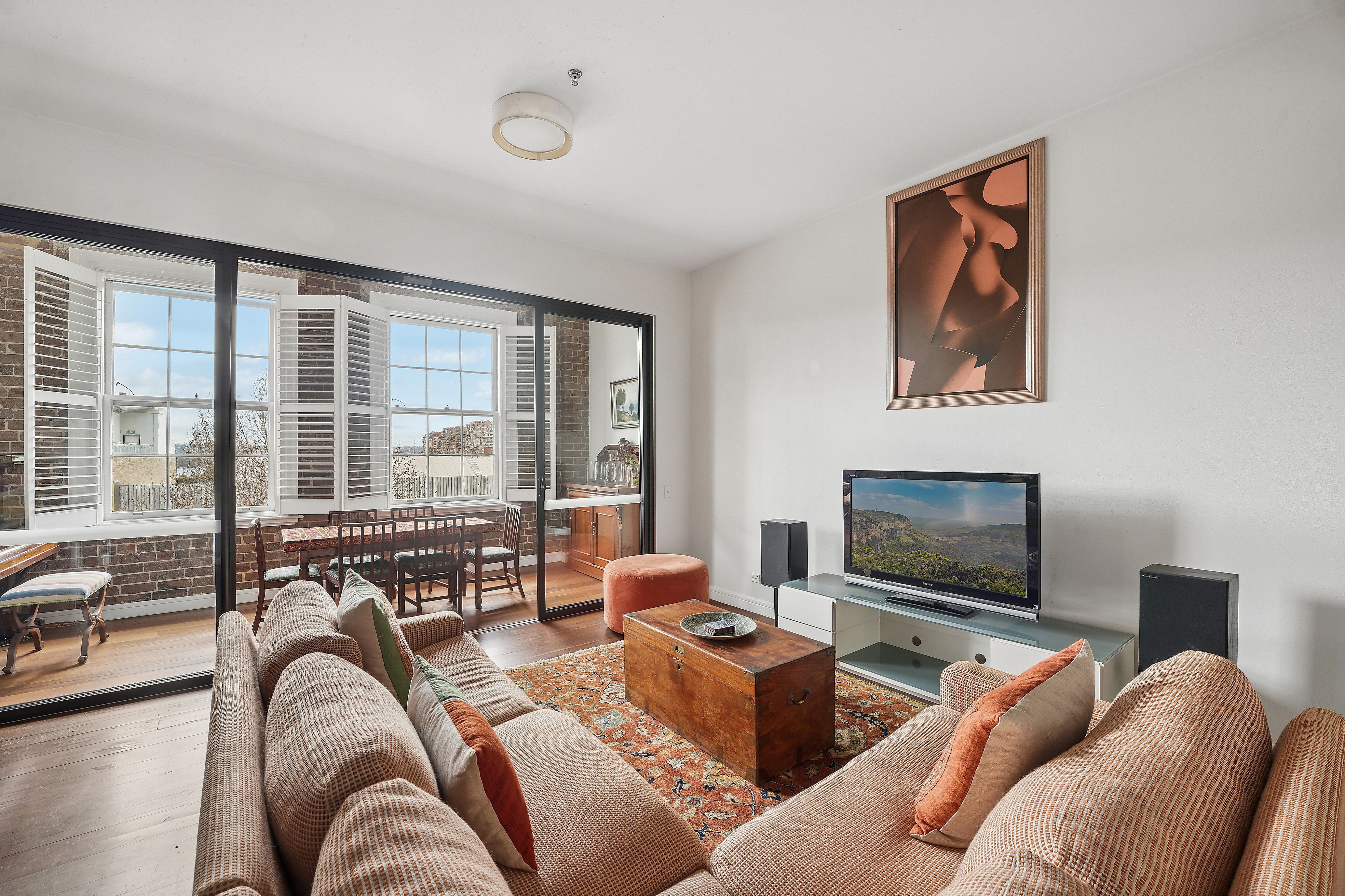302/177-185 William Street — photo 3 of 9
