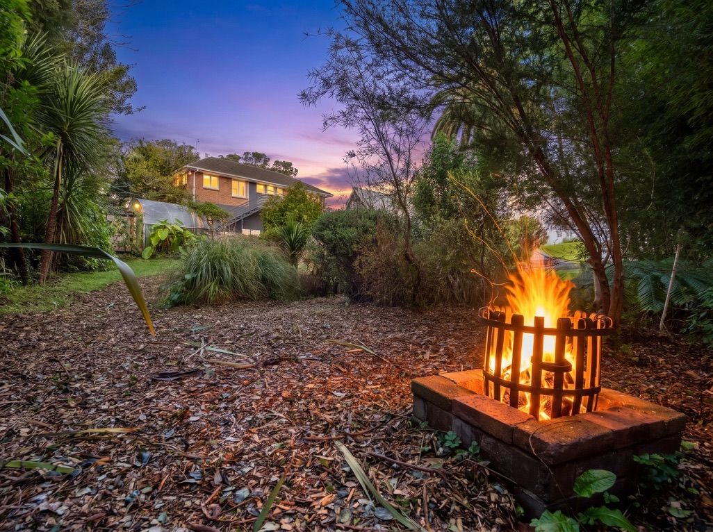 15 Hutchinson Avenue, New Lynn, Waitakere City