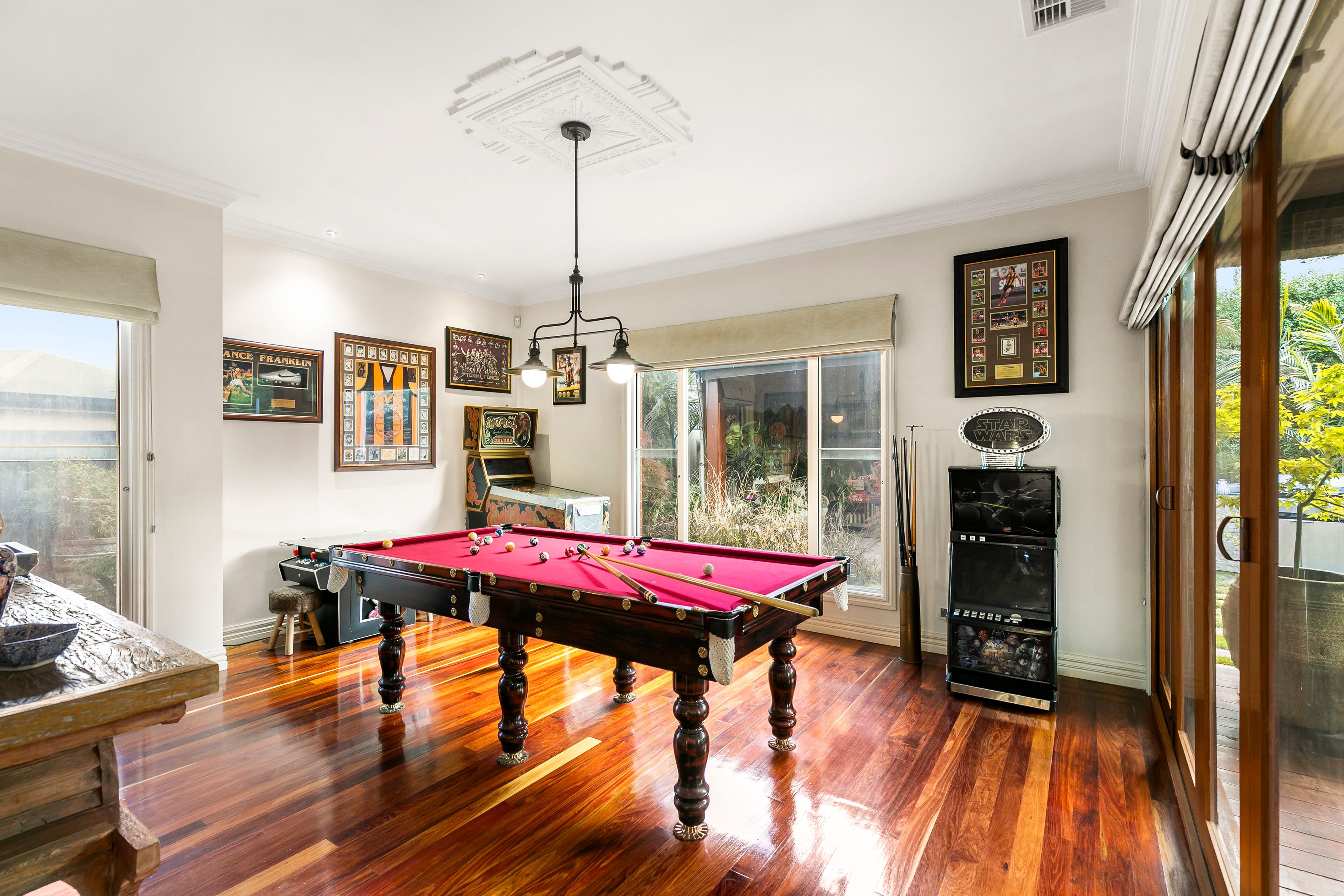 32 Serendip Crescent — photo 8 of 16