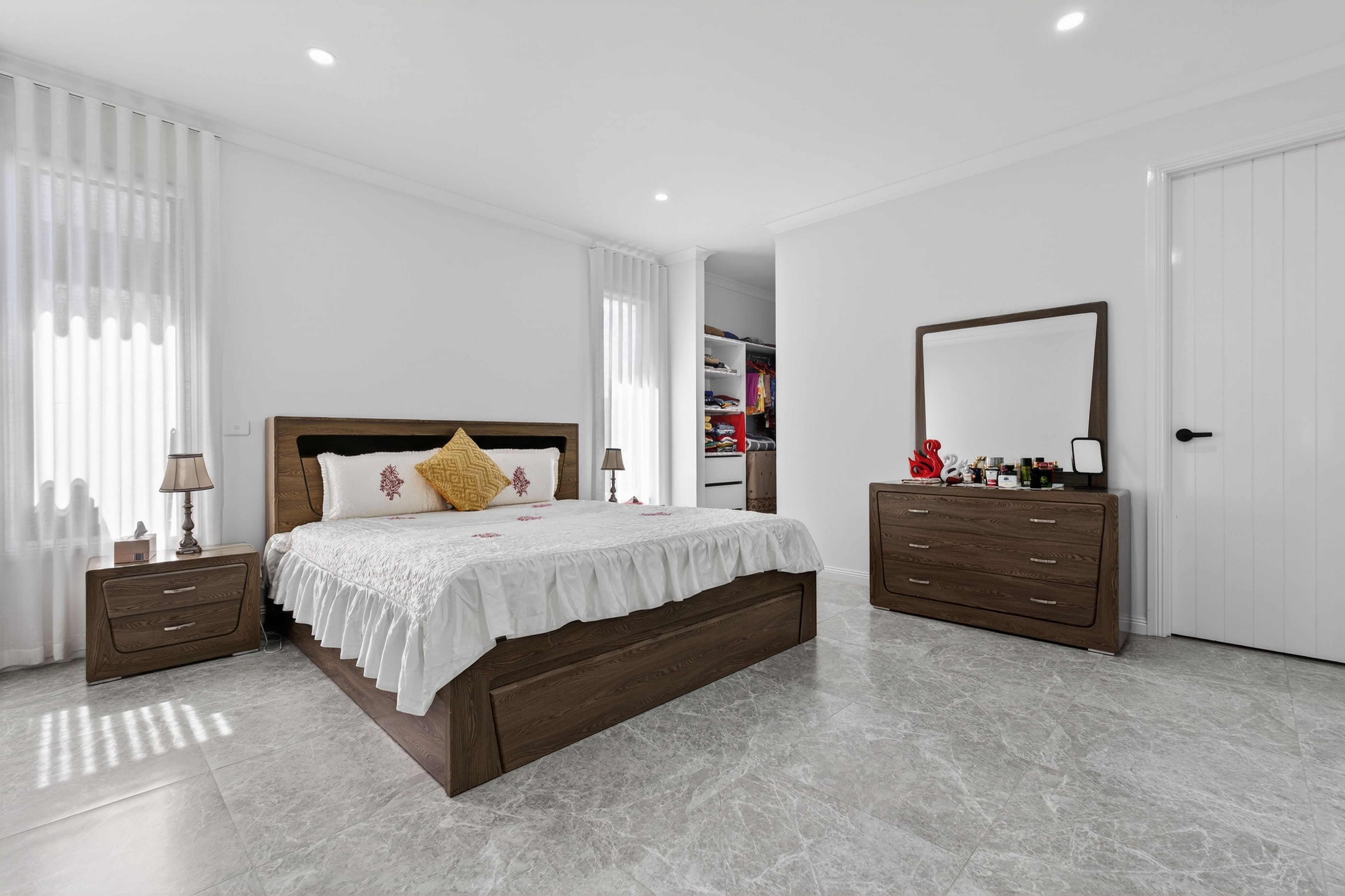 2 Varley Mews — photo 12 of 20