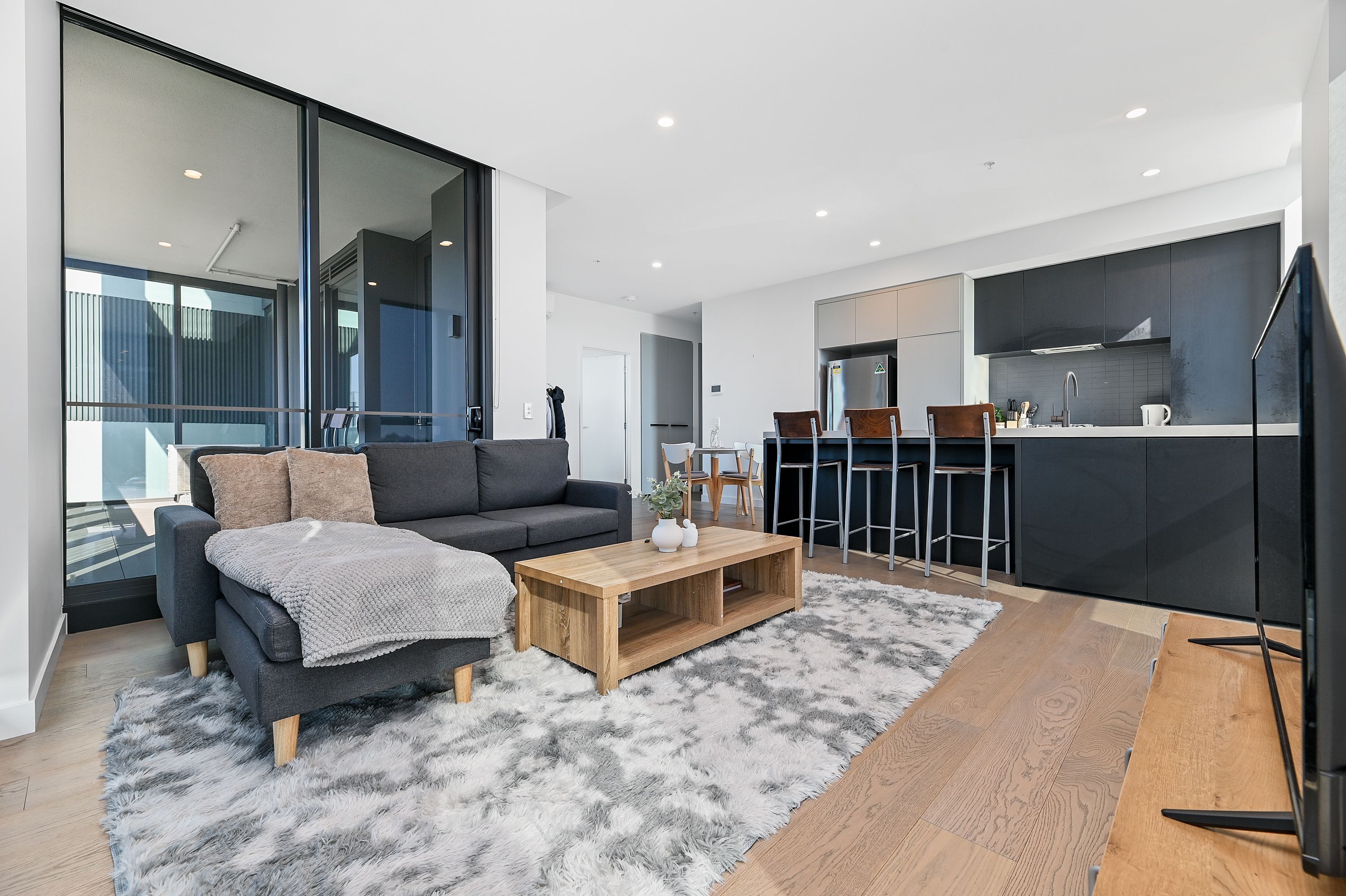 205/1408 Centre Road, Clayton South, VIC 3169